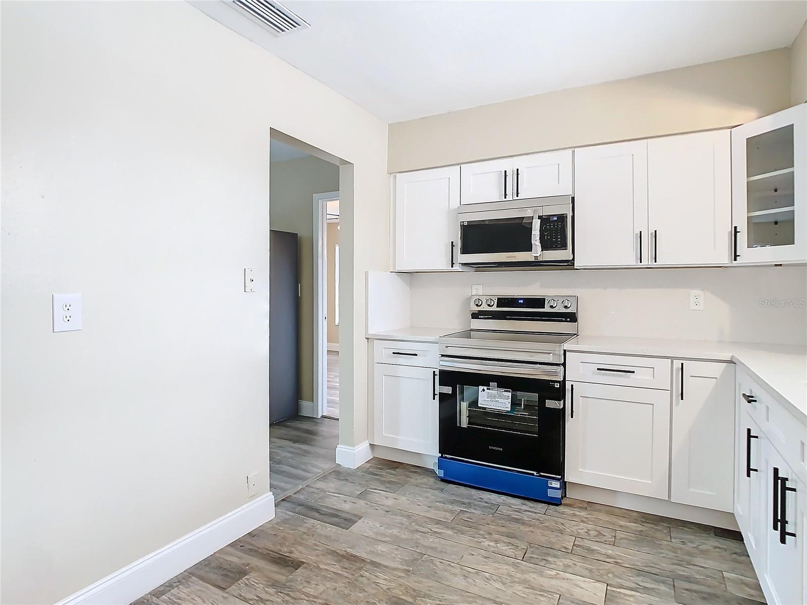 1612 FOX RUN DR, TARPON SPRINGS, FL, 34689