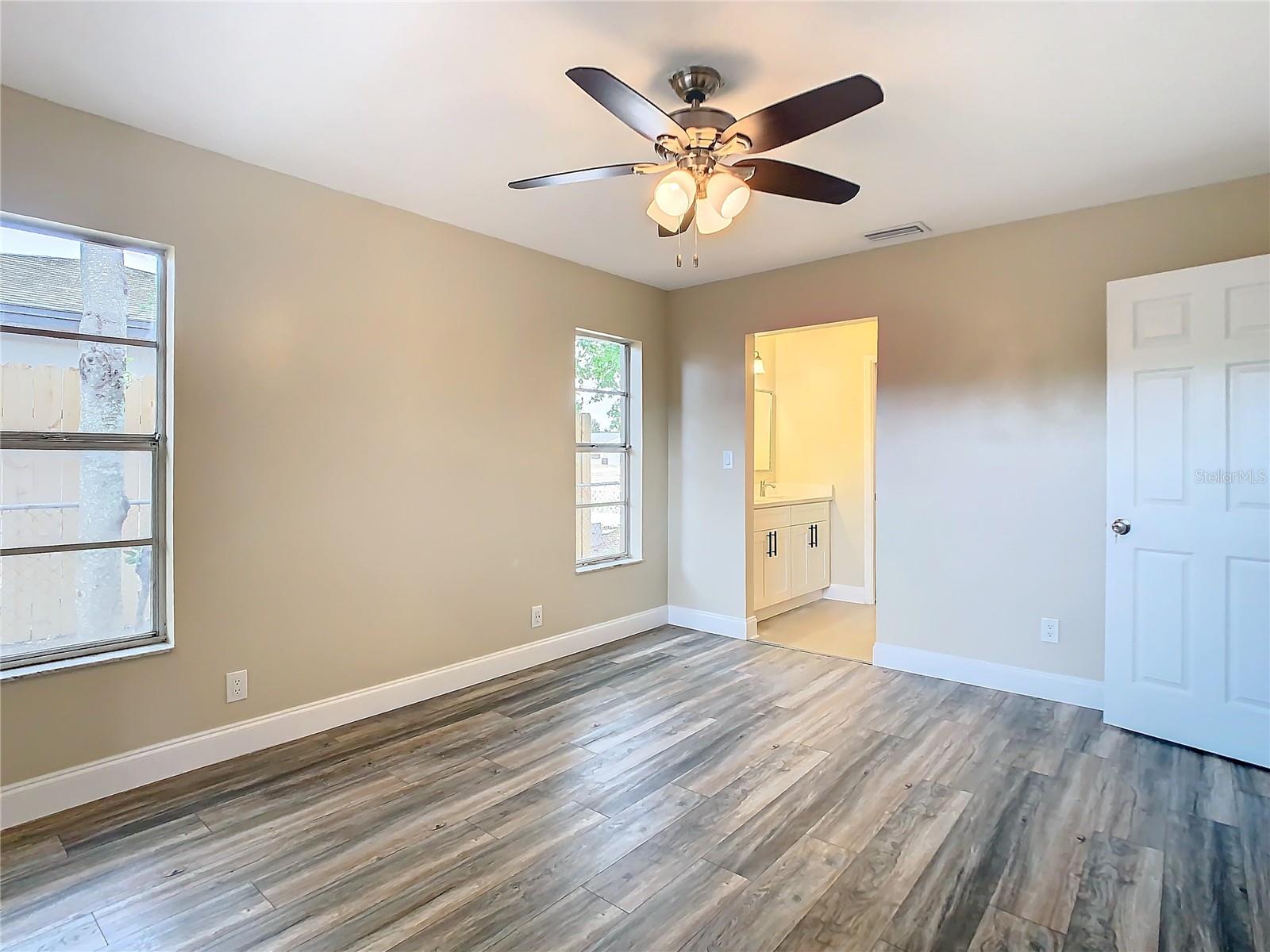 1612 FOX RUN DR, TARPON SPRINGS, FL, 34689
