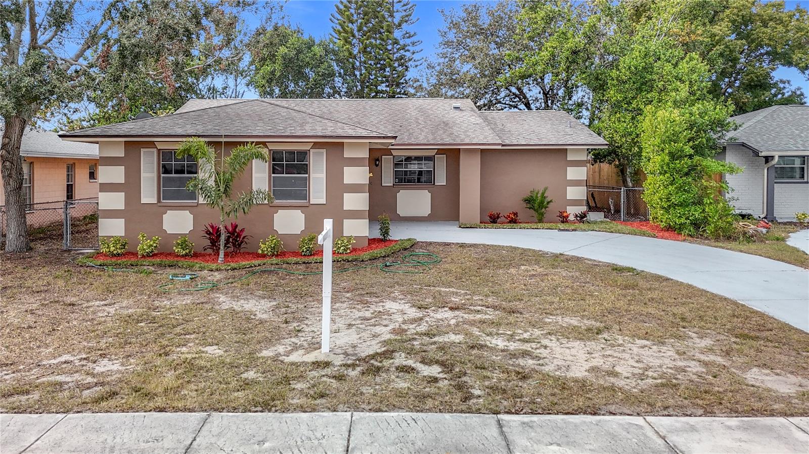 1612 FOX RUN DR, TARPON SPRINGS, FL, 34689