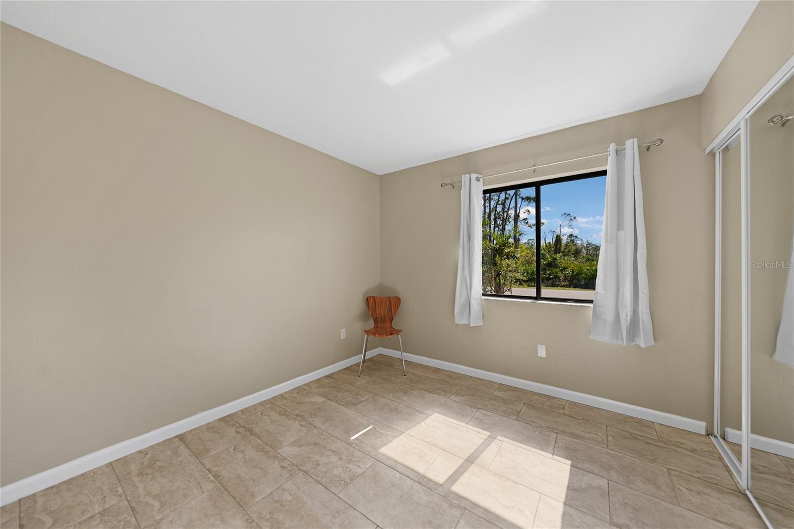 18086 CLANTON AVE, PORT CHARLOTTE, FL, 33948