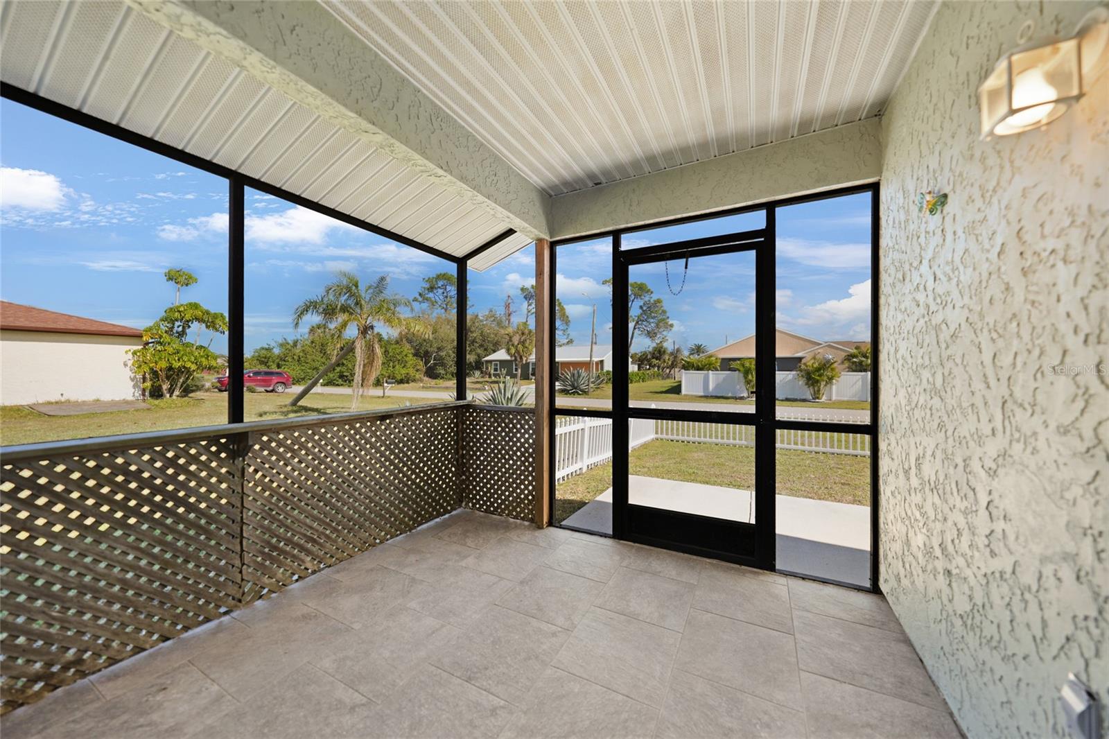 18086 CLANTON AVE, PORT CHARLOTTE, FL, 33948