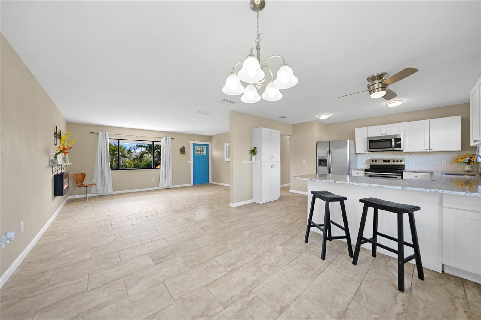 18086 CLANTON AVE, PORT CHARLOTTE, FL, 33948