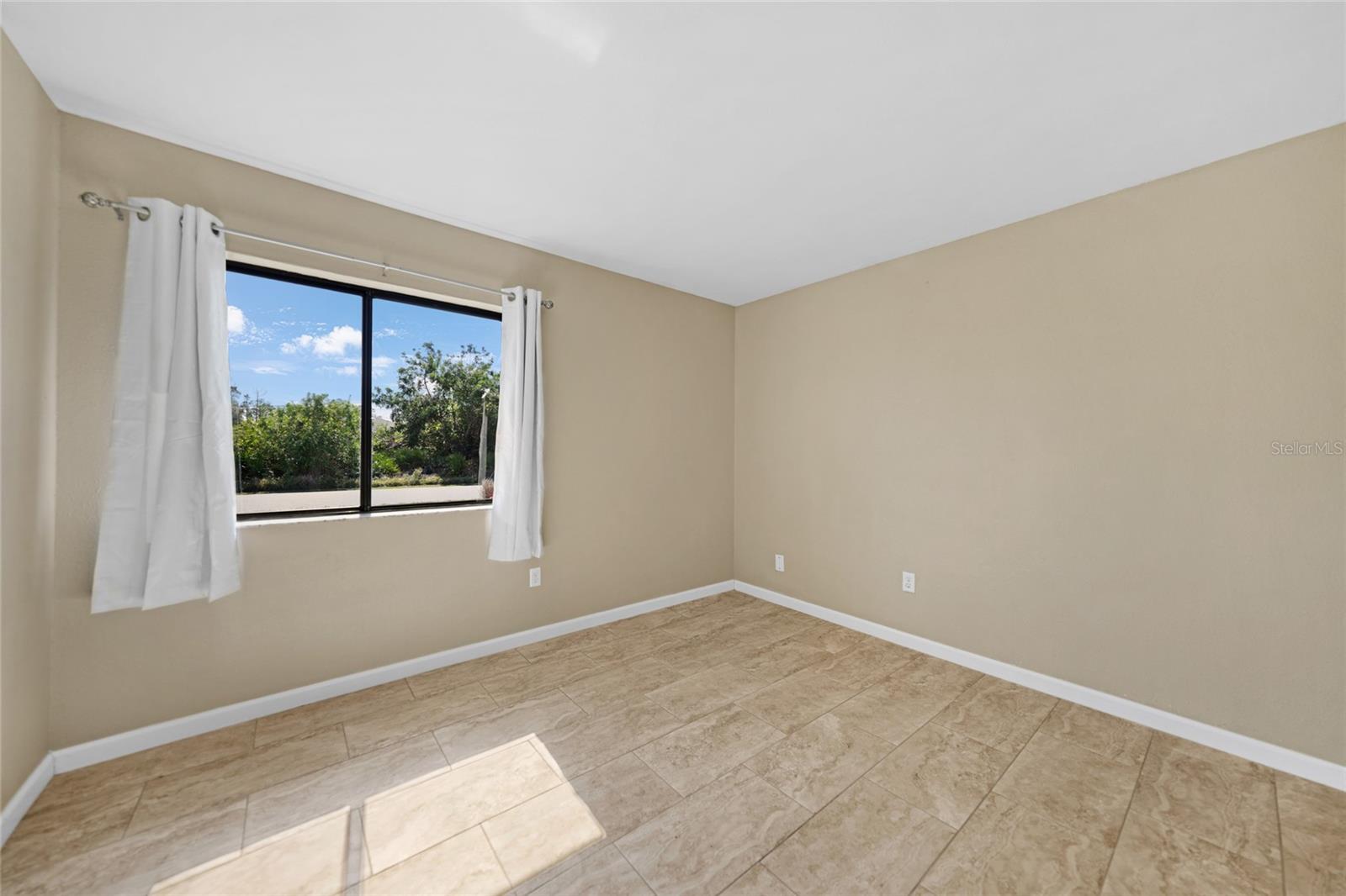 18086 CLANTON AVE, PORT CHARLOTTE, FL, 33948