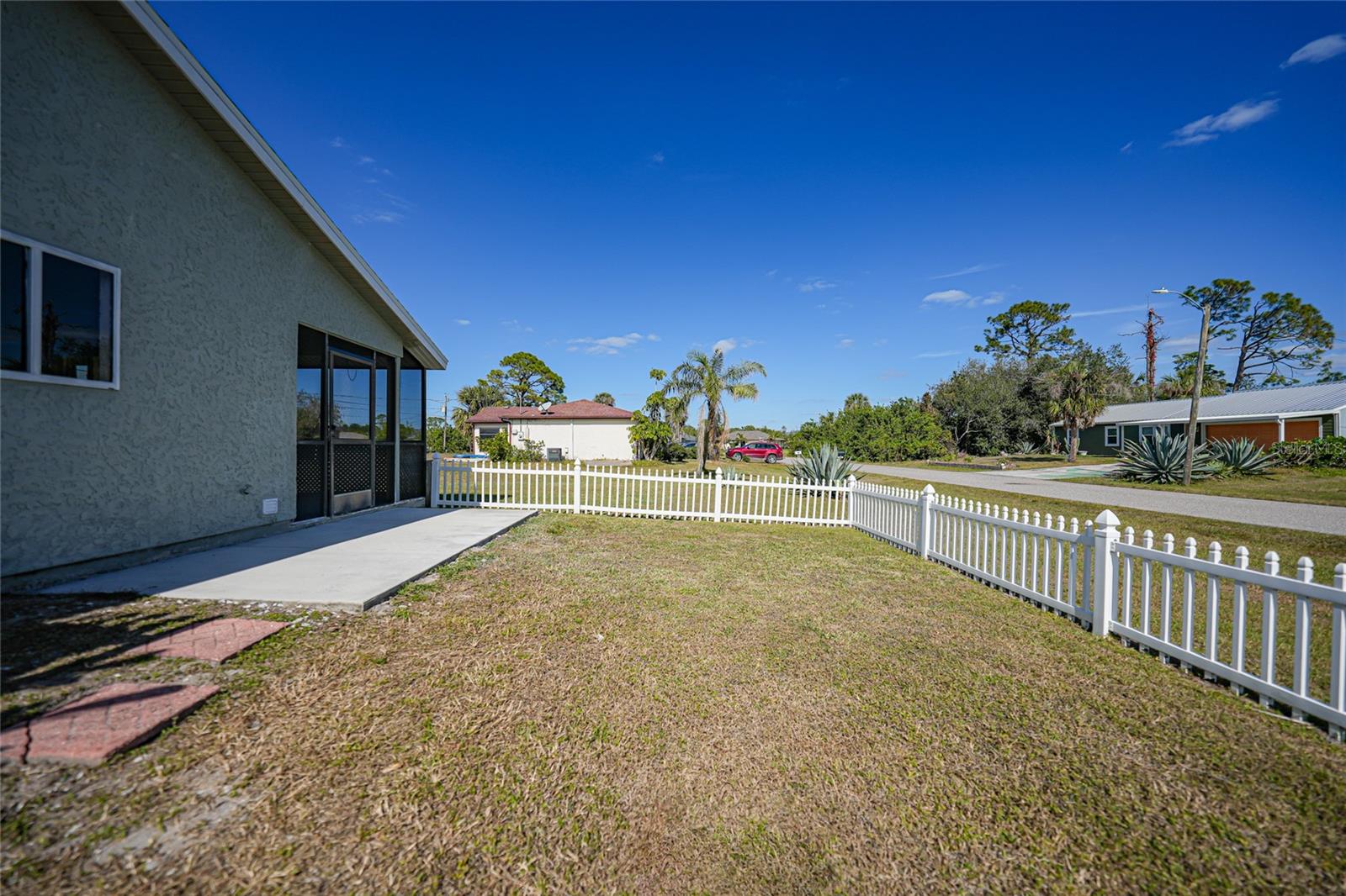 18086 CLANTON AVE, PORT CHARLOTTE, FL, 33948