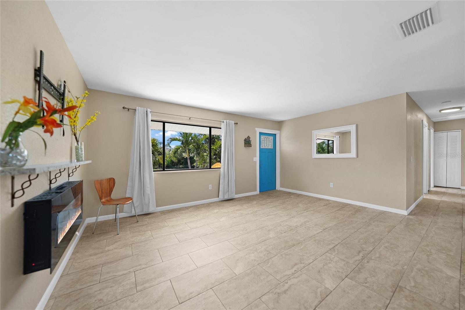 18086 CLANTON AVE, PORT CHARLOTTE, FL, 33948