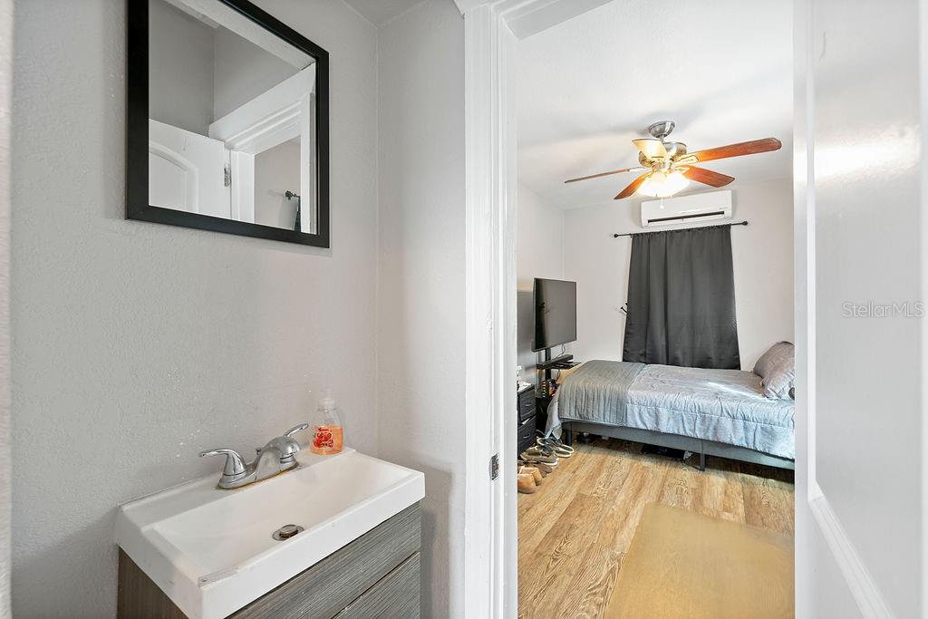 3030 5TH AVE N, ST PETERSBURG, FL, 33713