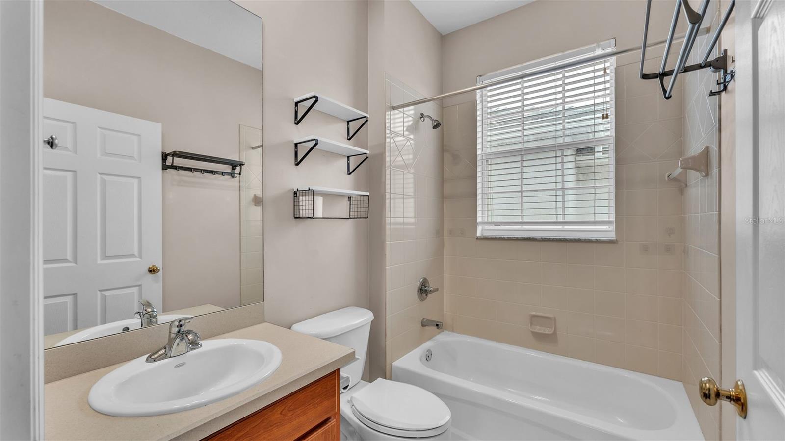 649 GRASSLANDS VILLAGE CIR, LAKELAND, FL, 33803