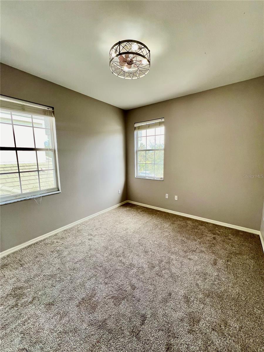 649 GRASSLANDS VILLAGE CIR, LAKELAND, FL, 33803