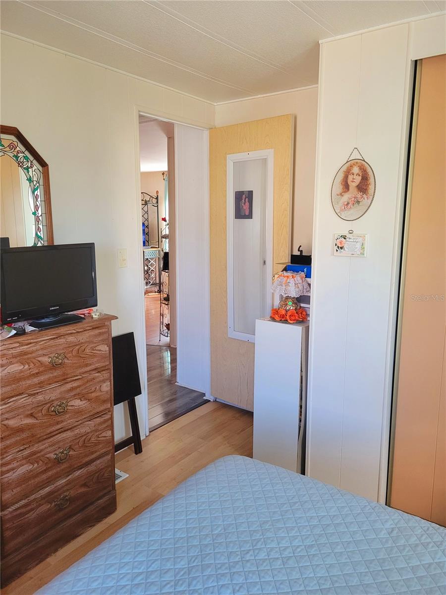 8051 EASTERN CIR, BROOKSVILLE, FL, 34613