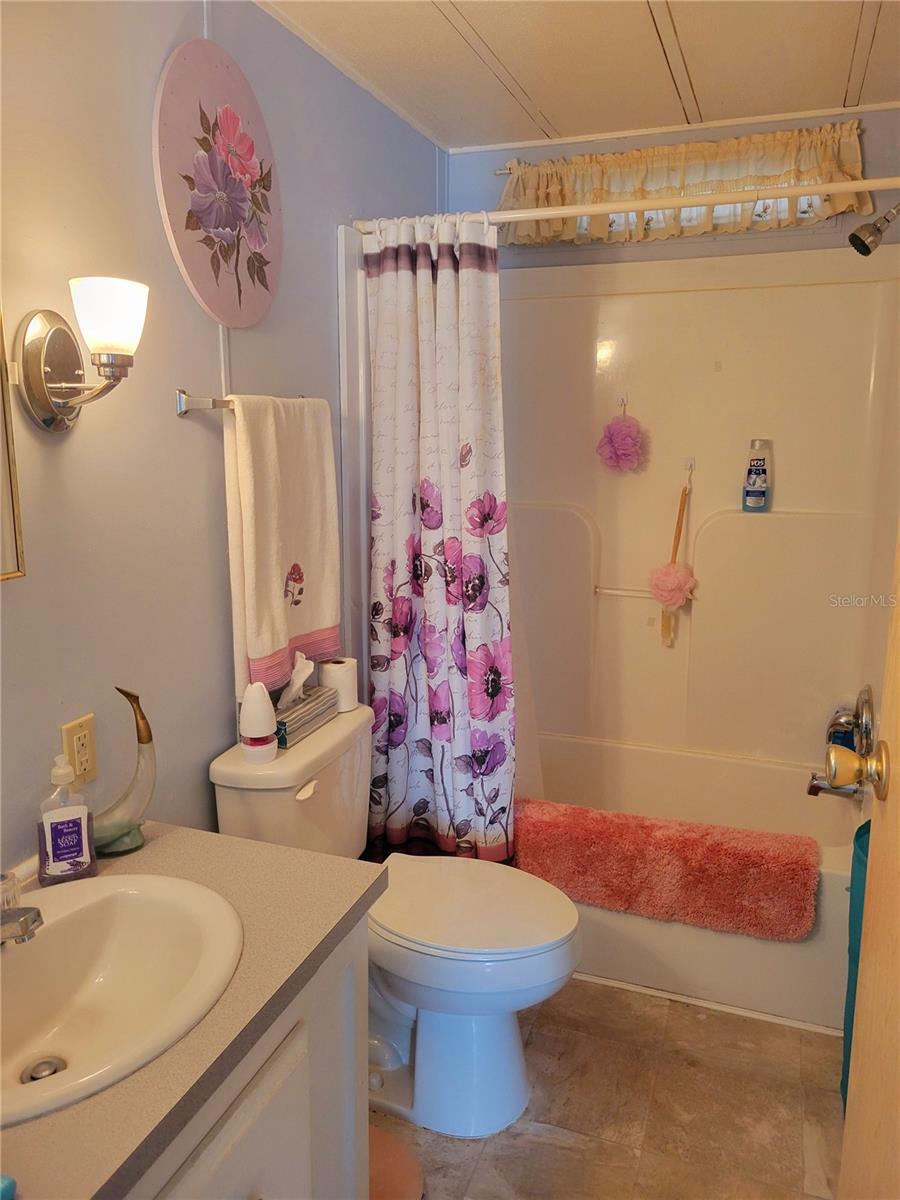 8051 EASTERN CIR, BROOKSVILLE, FL, 34613