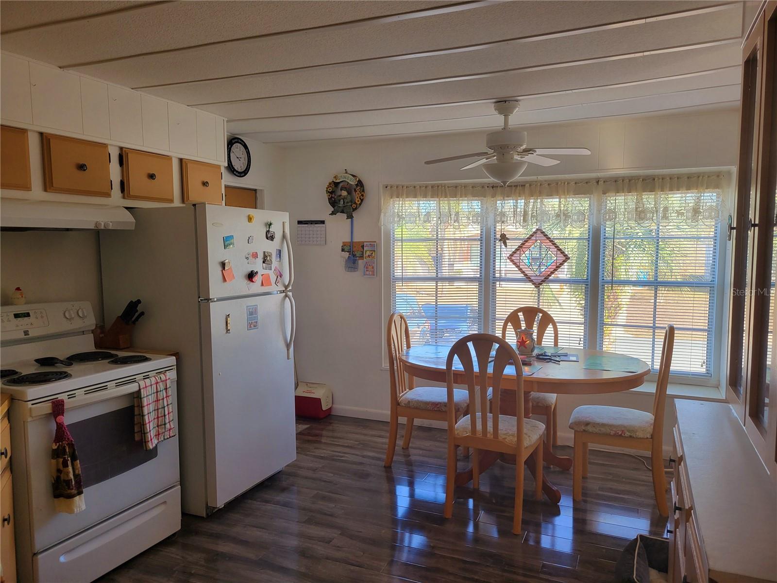 8051 EASTERN CIR, BROOKSVILLE, FL, 34613