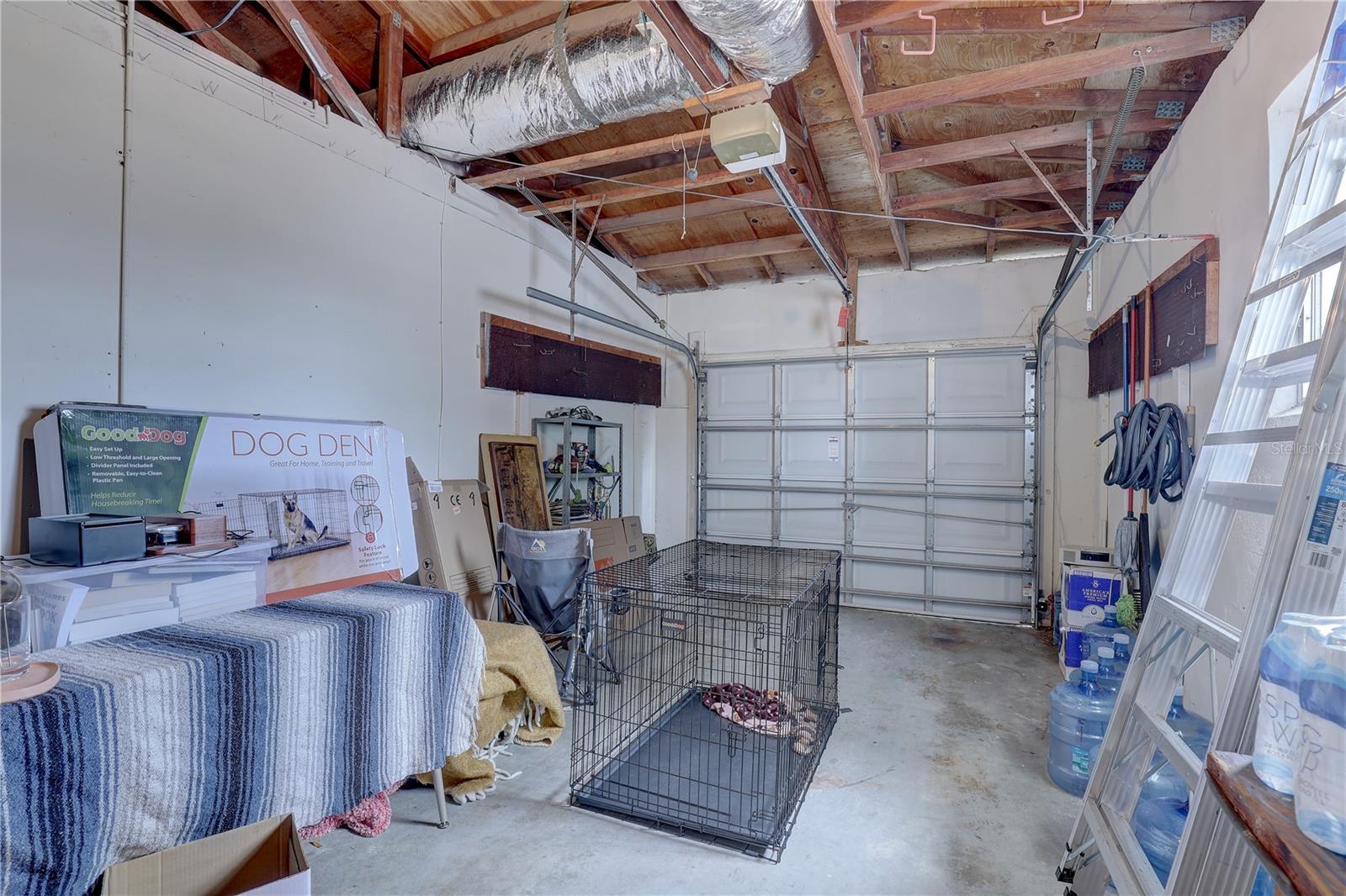 553 LAKE HILL LN, LARGO, FL, 33771