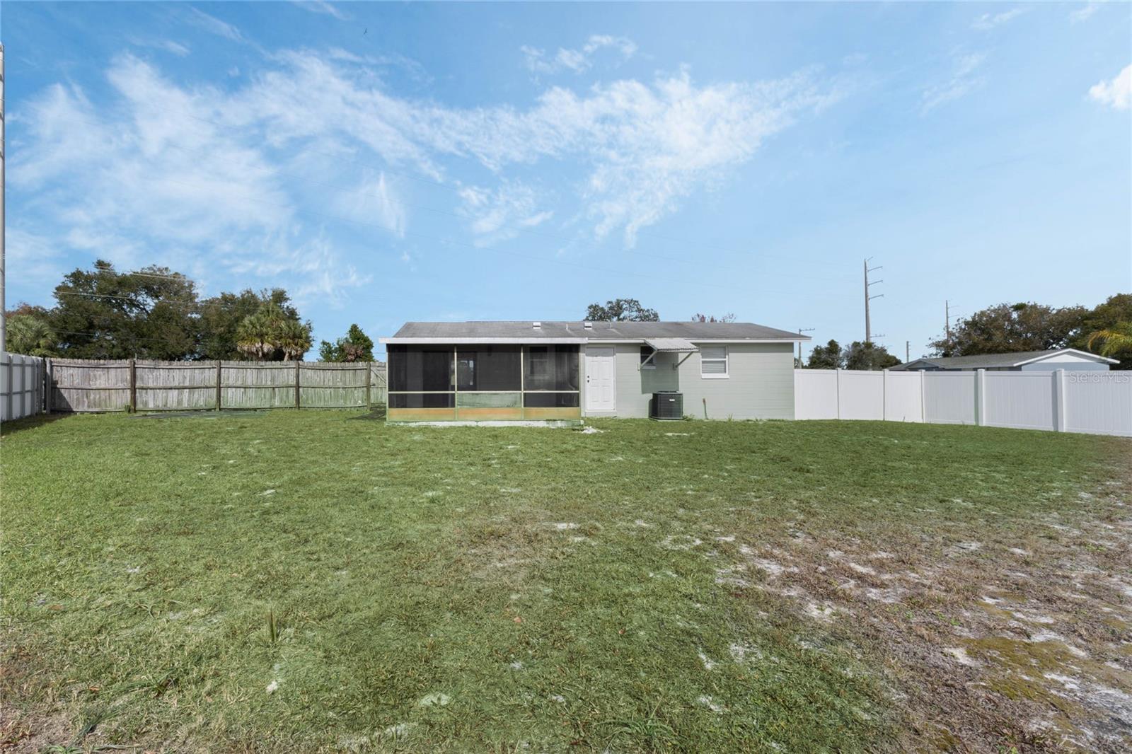 2943 ELKCAM BLVD, DELTONA, FL, 32738