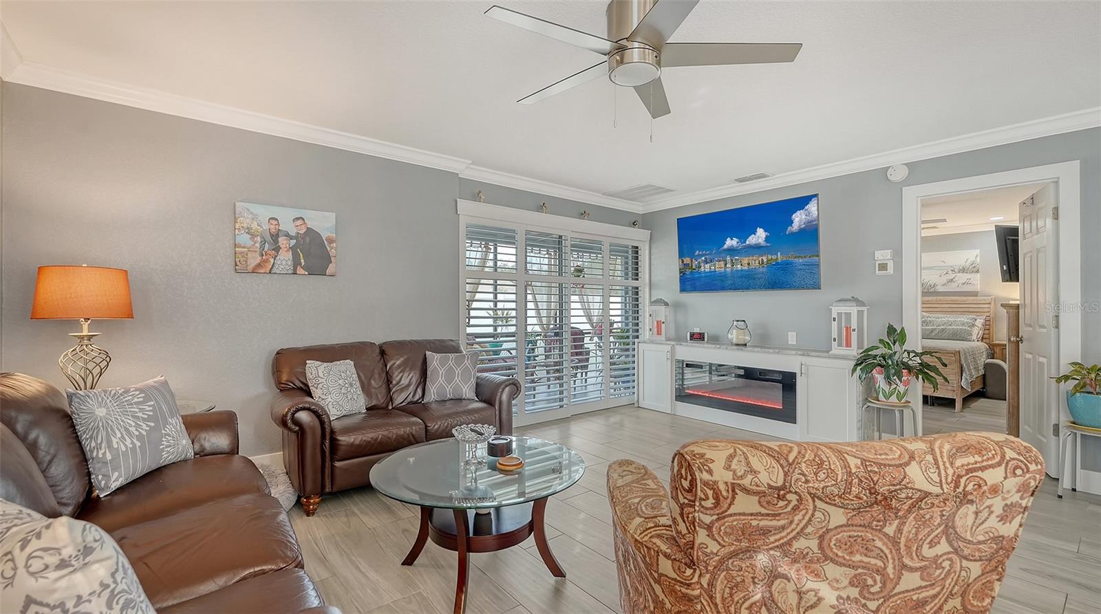 205 OAK HILL DR #7, SARASOTA, FL, 34232