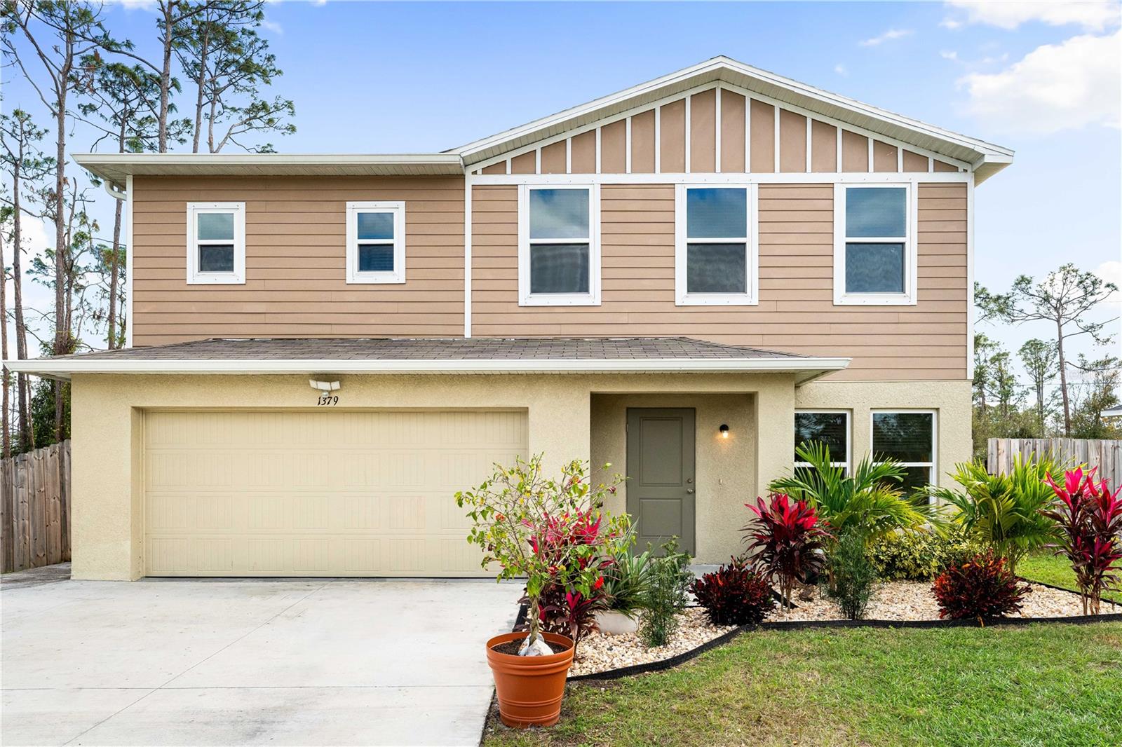 1379 E PRICE BLVD, NORTH PORT, FL, 34288