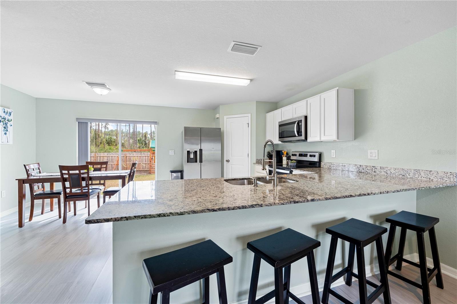 1379 E PRICE BLVD, NORTH PORT, FL, 34288