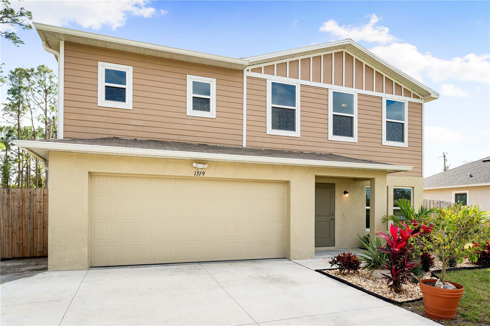 1379 E PRICE BLVD, NORTH PORT, FL, 34288