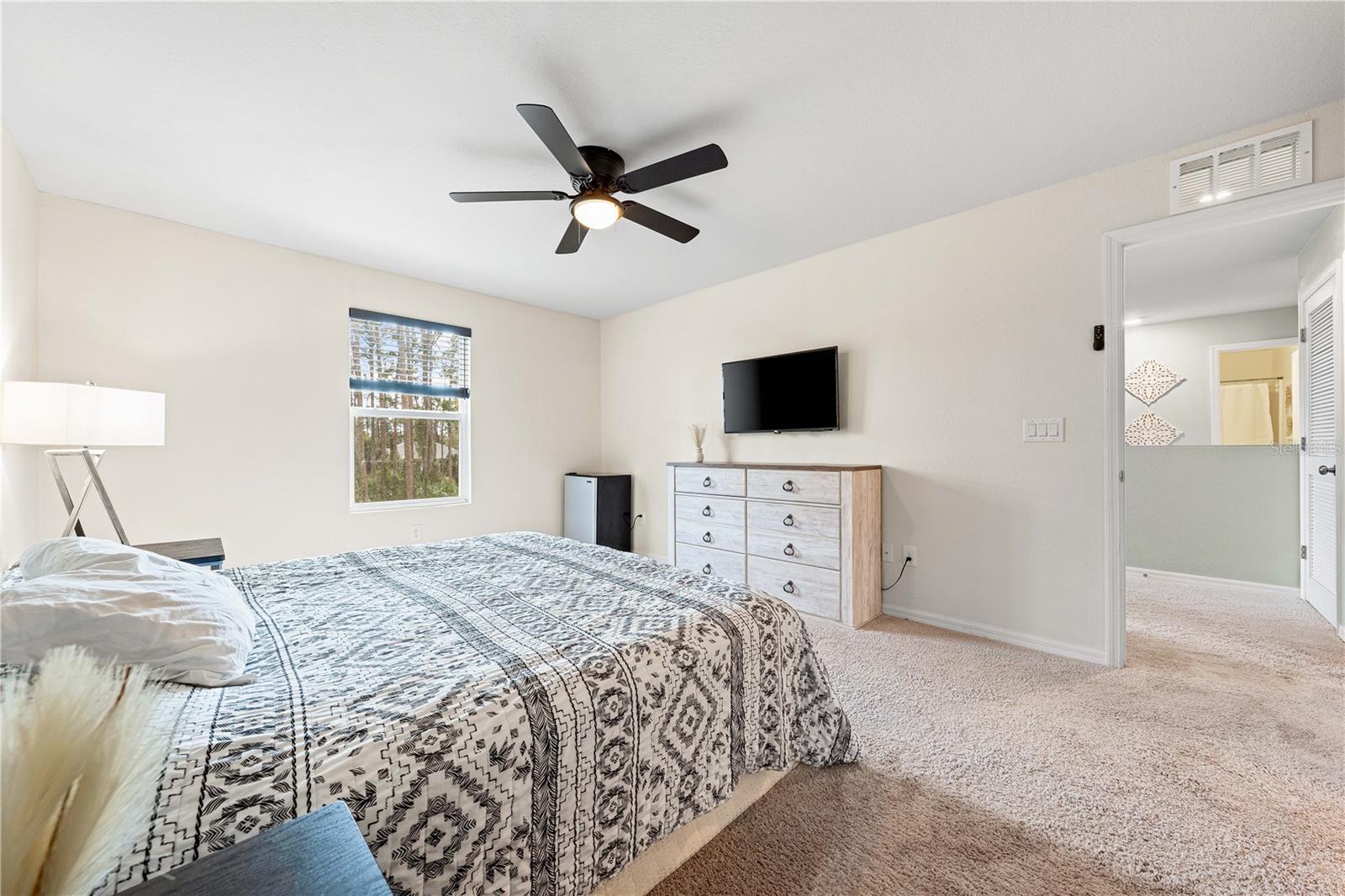 1379 E PRICE BLVD, NORTH PORT, FL, 34288