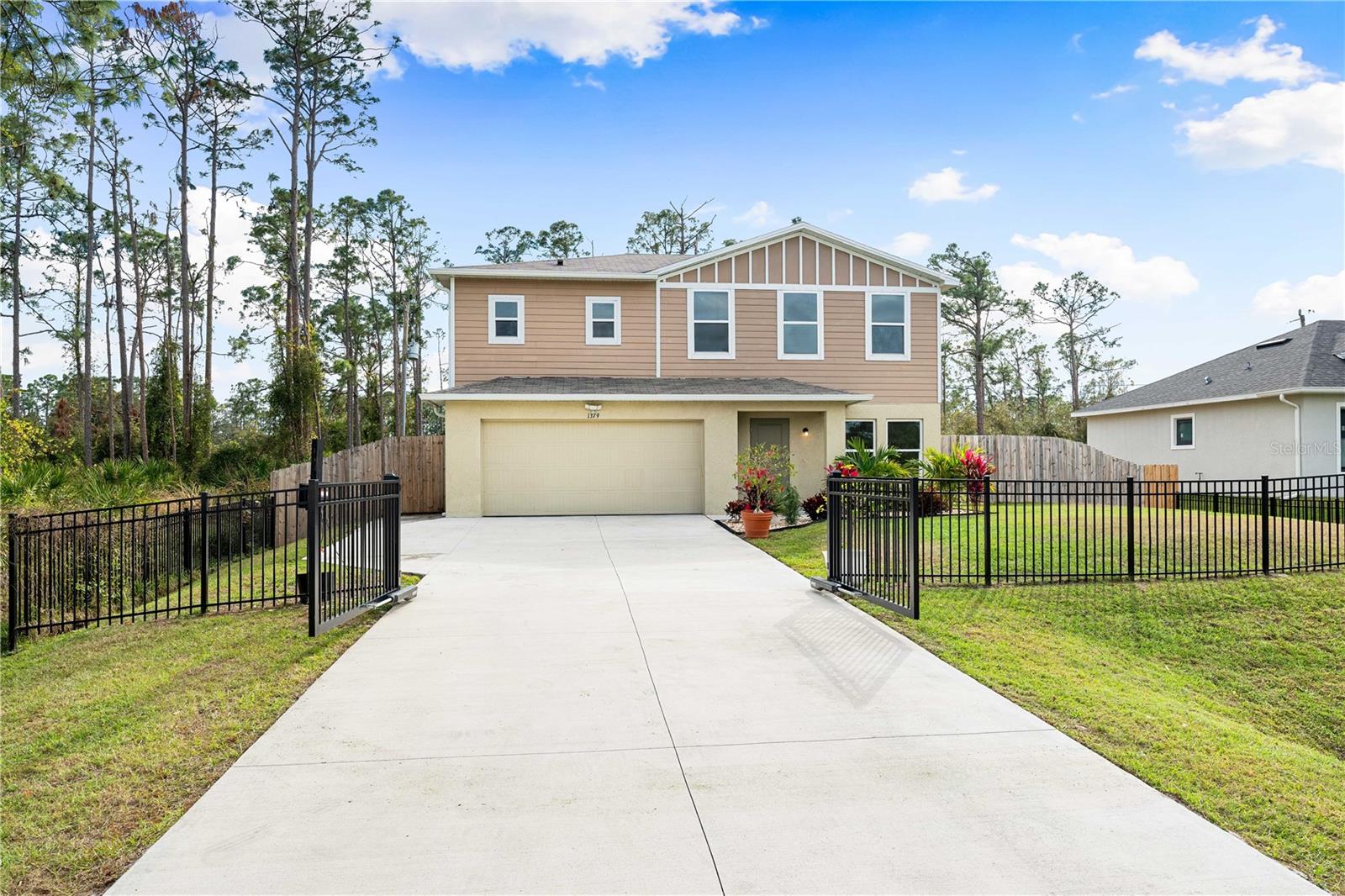 1379 E PRICE BLVD, NORTH PORT, FL, 34288