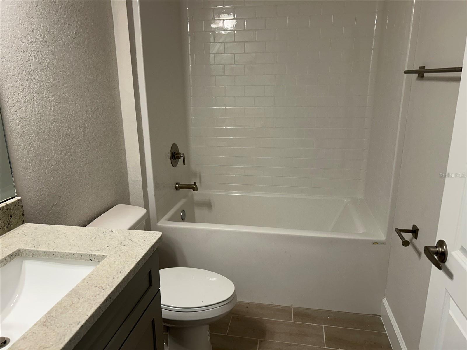 2664 AVERLAND LOOP, NORTH PORT, FL, 34287