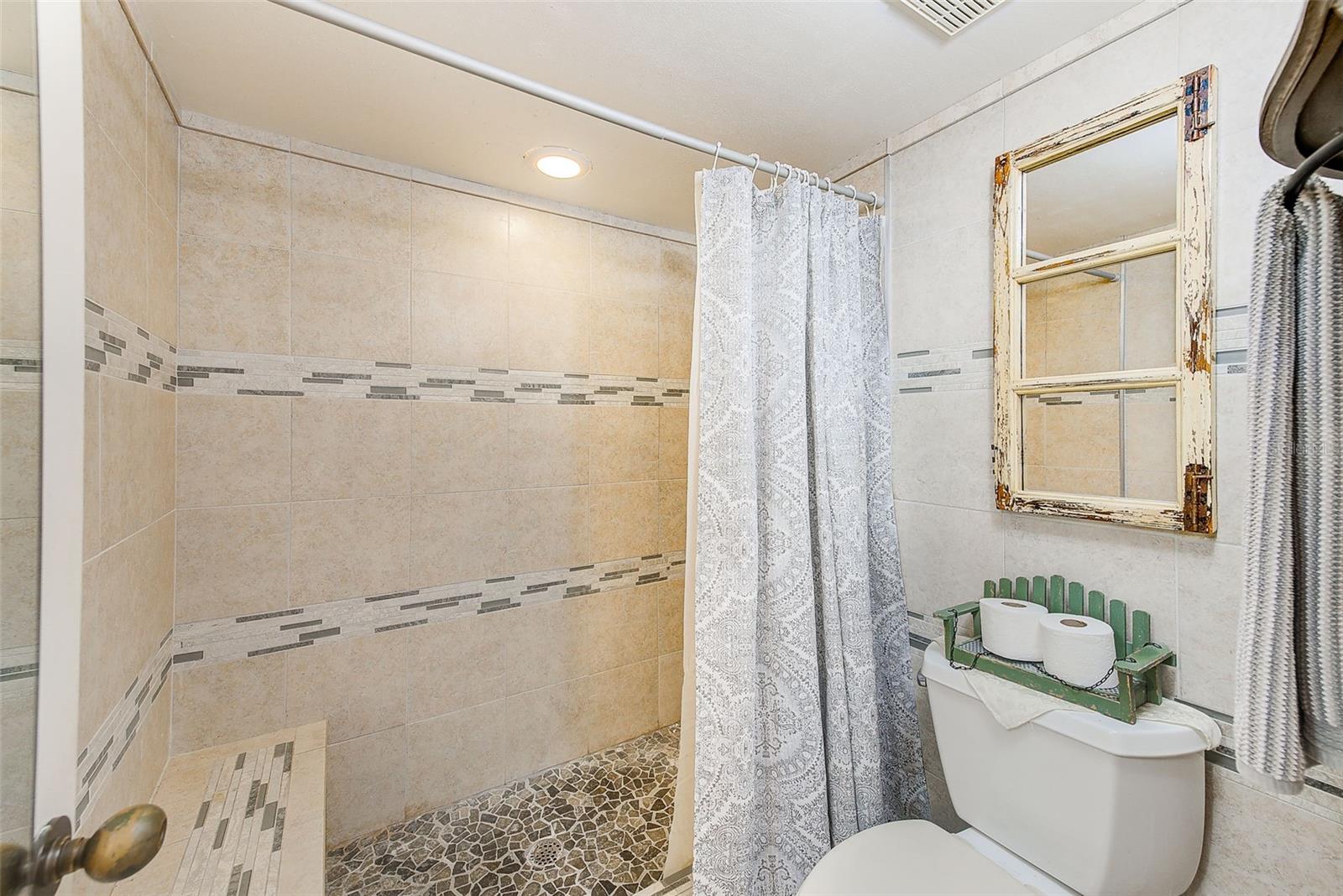 90 S HIGHLAND AVE #7, TARPON SPRINGS, FL, 34689