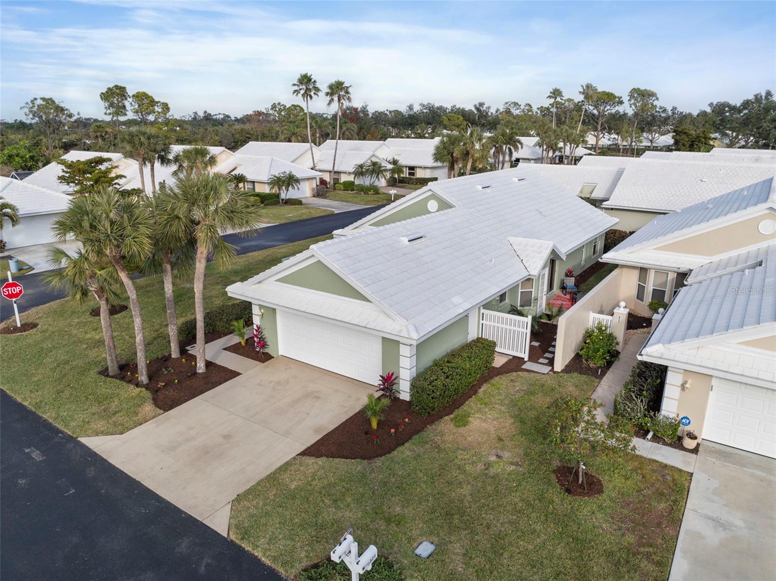 821 HARRINGTON LAKE LN #32, VENICE, FL, 34293