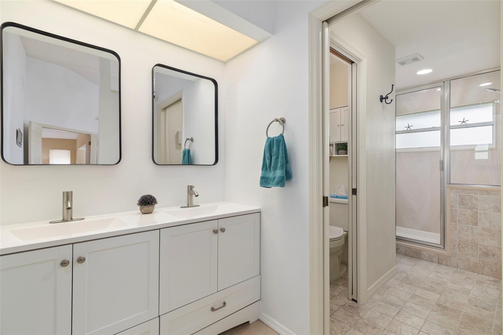 821 HARRINGTON LAKE LN #32, VENICE, FL, 34293