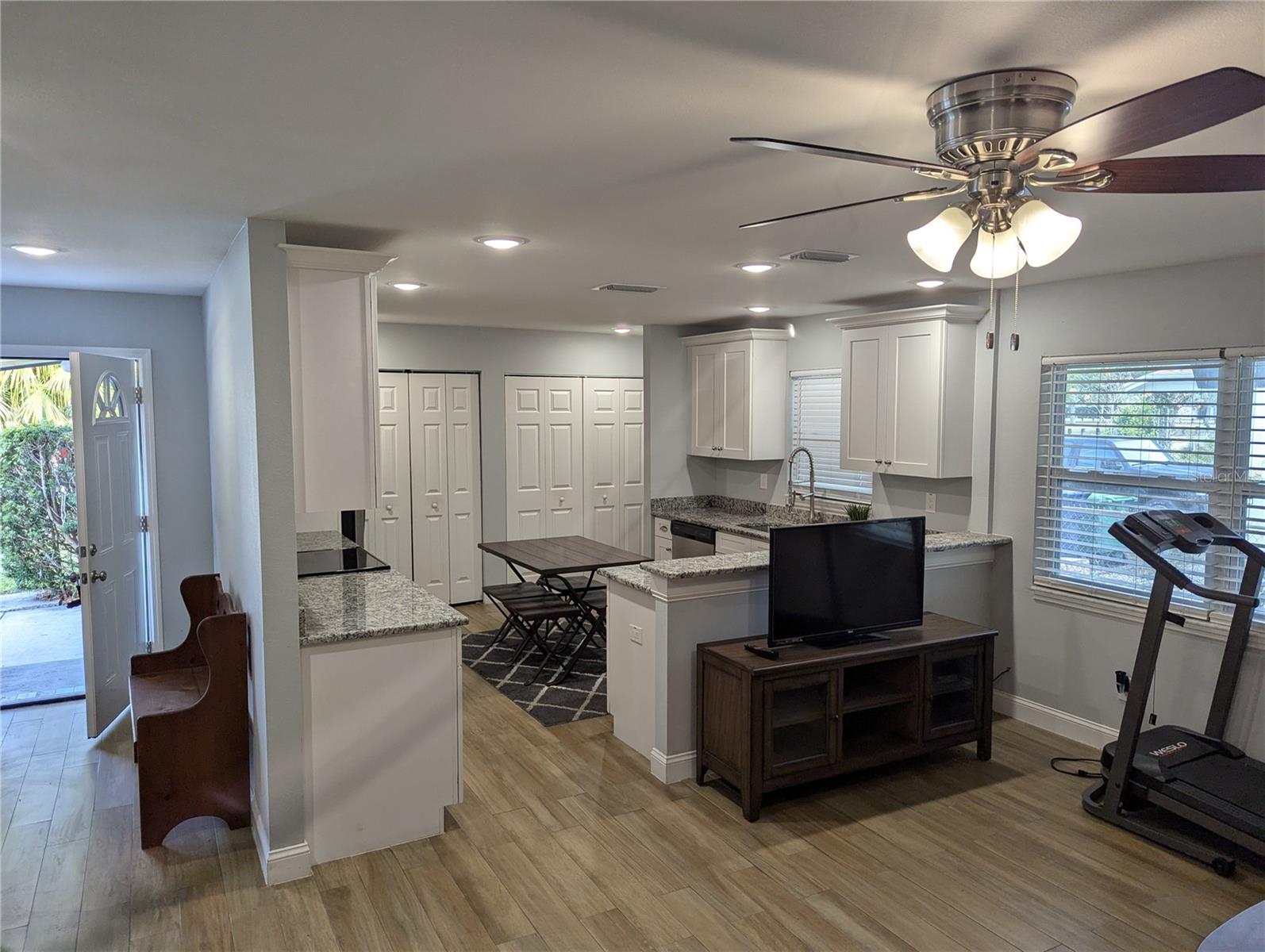 1012 W ADALEE ST, TAMPA, FL, 33603
