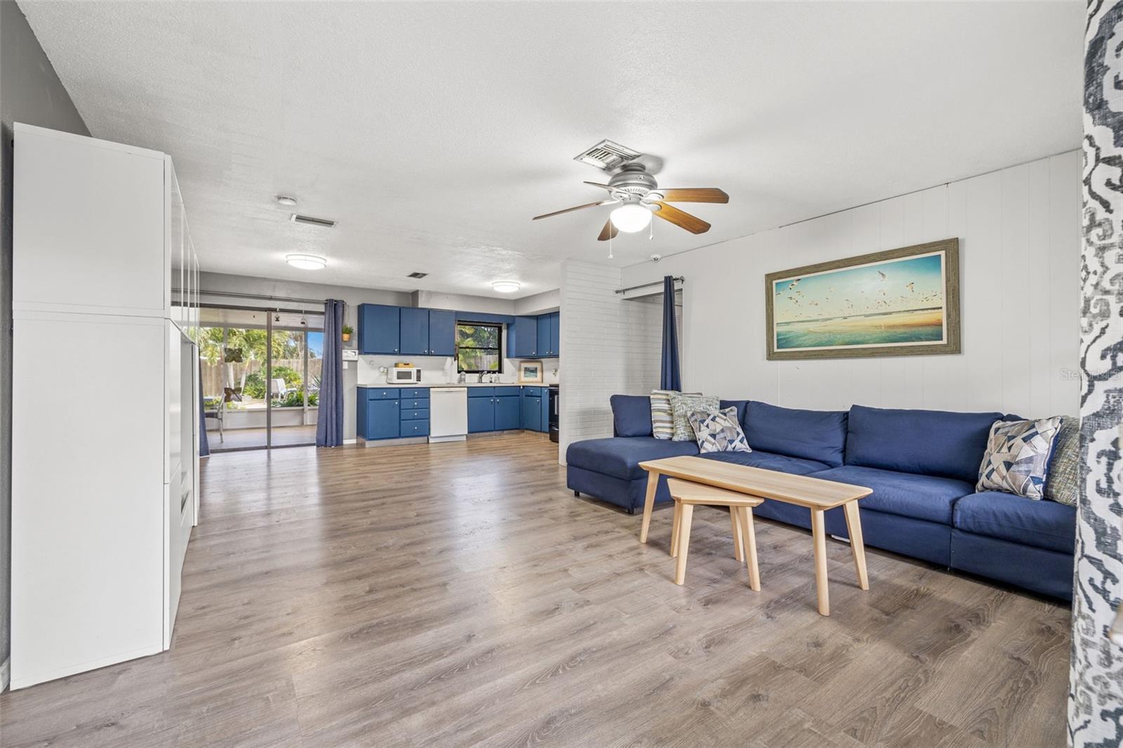 5243 27TH AVE N, ST PETERSBURG, FL, 33710