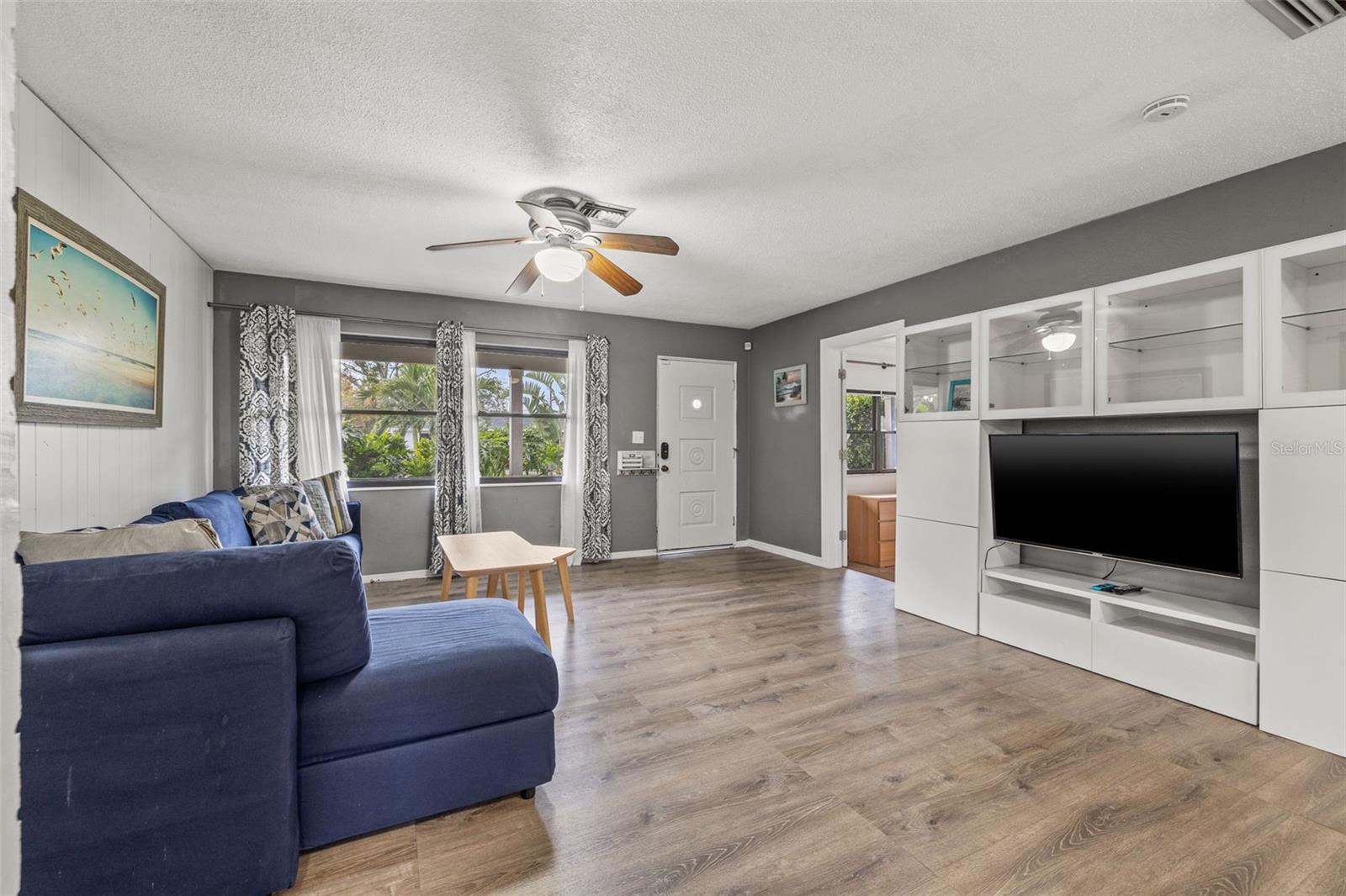 5243 27TH AVE N, ST PETERSBURG, FL, 33710
