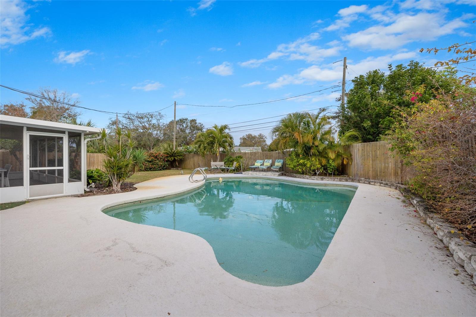 5243 27TH AVE N, ST PETERSBURG, FL, 33710
