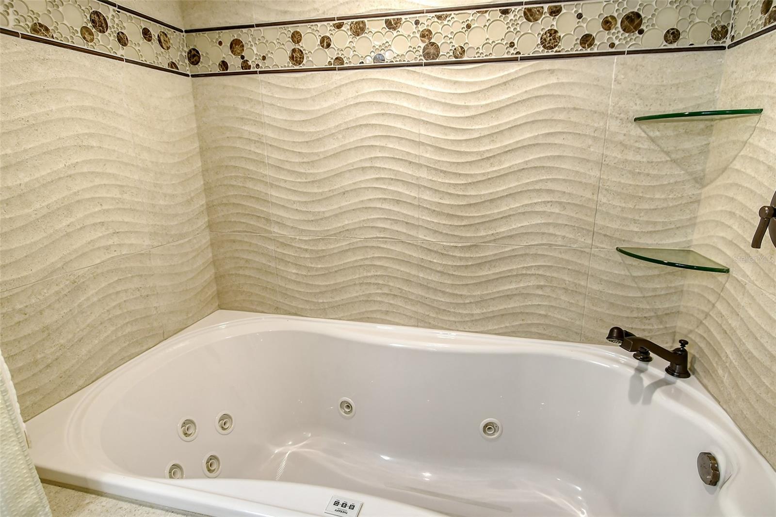 5740 MIDNIGHT PASS RD #307, SARASOTA, FL, 34242
