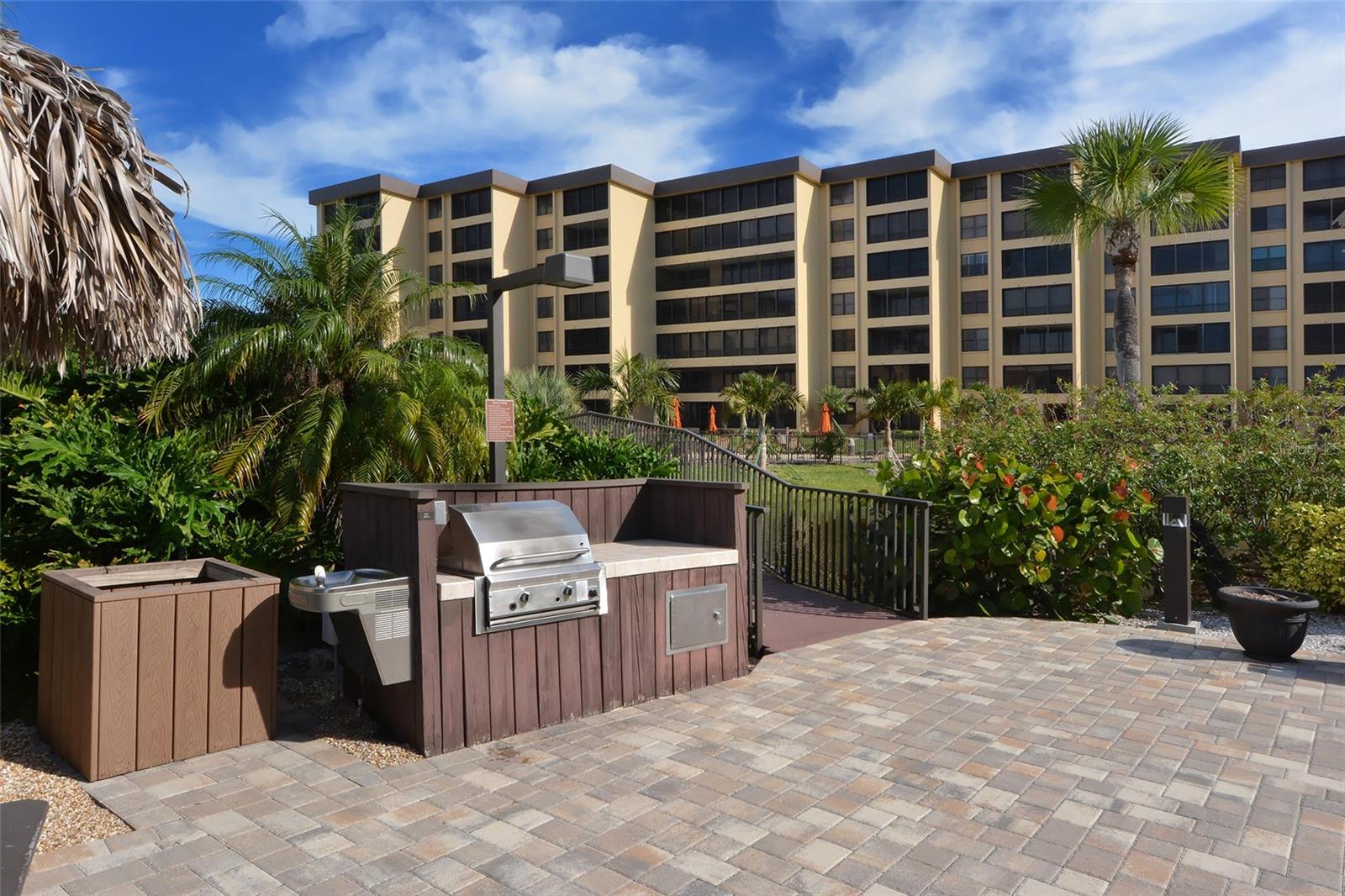 5740 MIDNIGHT PASS RD #307, SARASOTA, FL, 34242