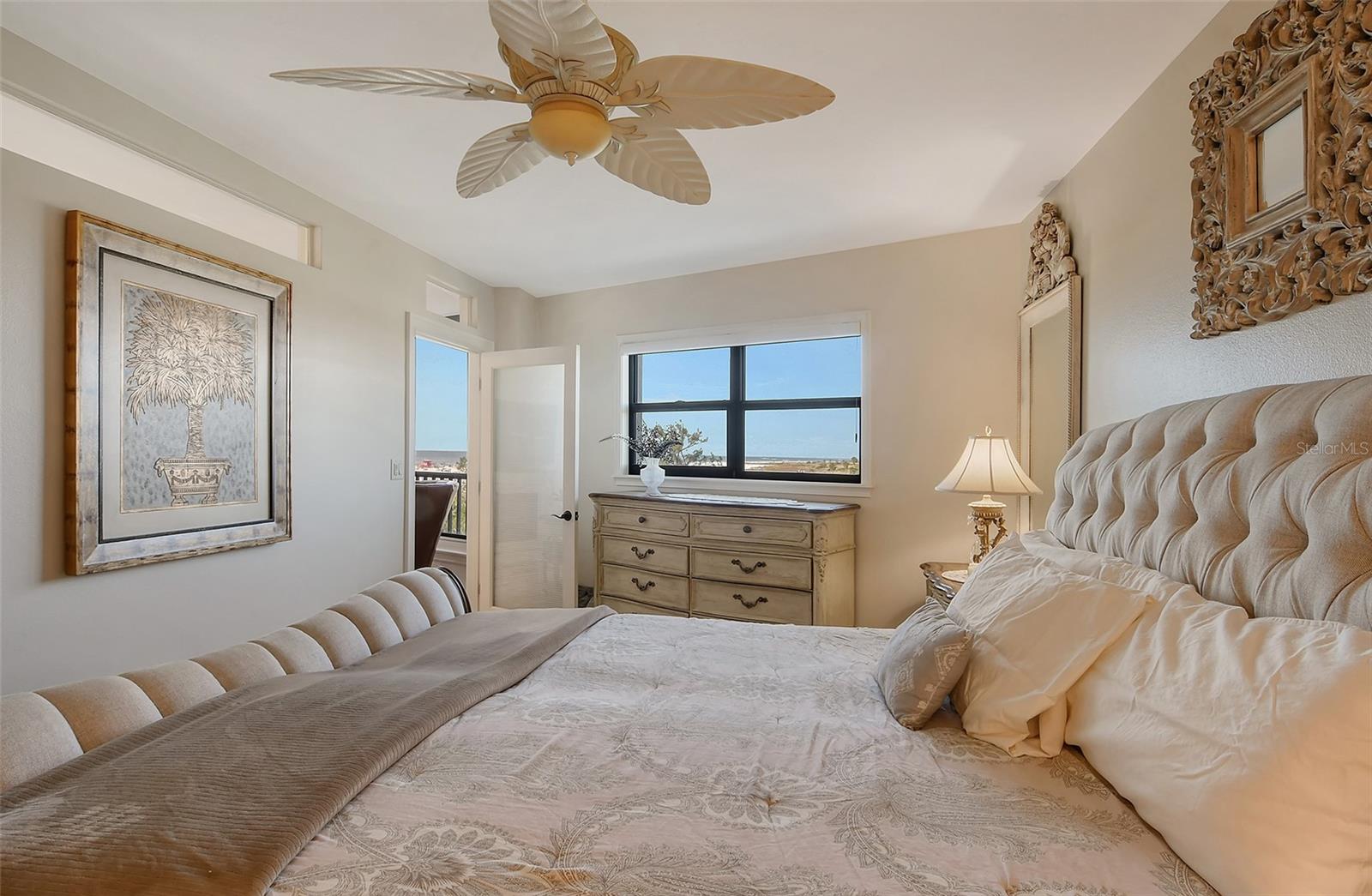 5740 MIDNIGHT PASS RD #307, SARASOTA, FL, 34242