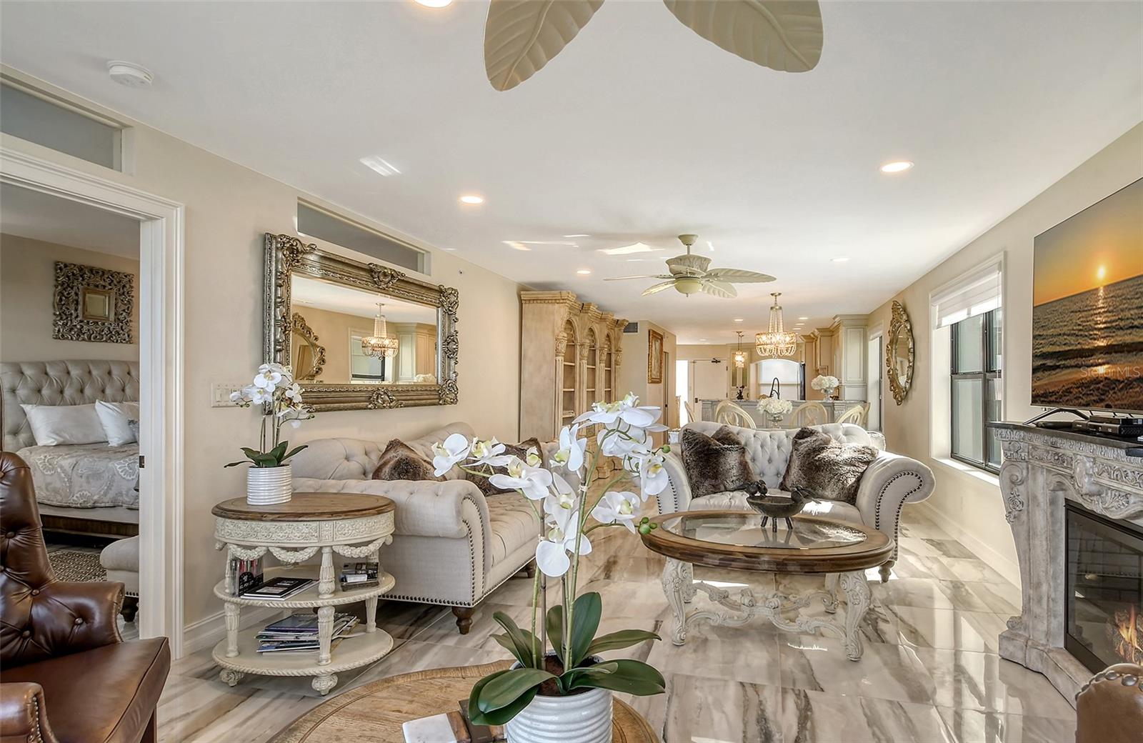 5740 MIDNIGHT PASS RD #307, SARASOTA, FL, 34242