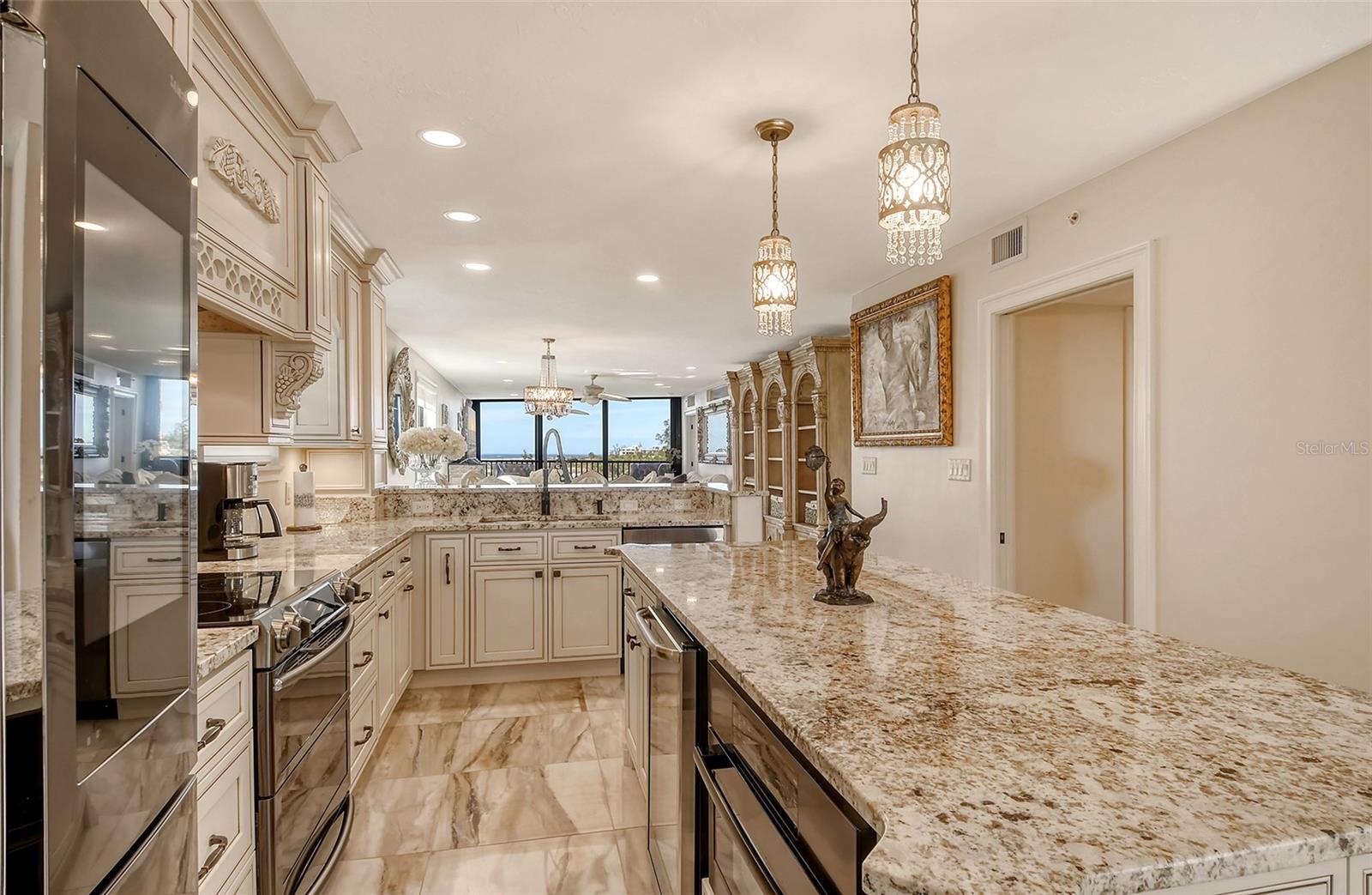 5740 MIDNIGHT PASS RD #307, SARASOTA, FL, 34242