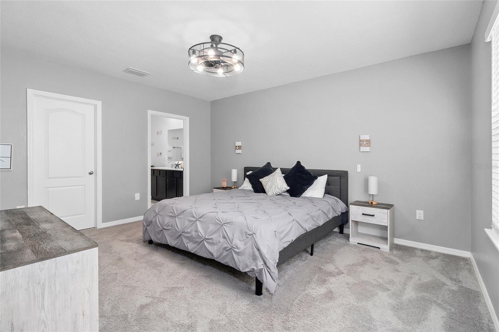 16125 MAGPIE RD, WEEKI WACHEE, FL, 34614