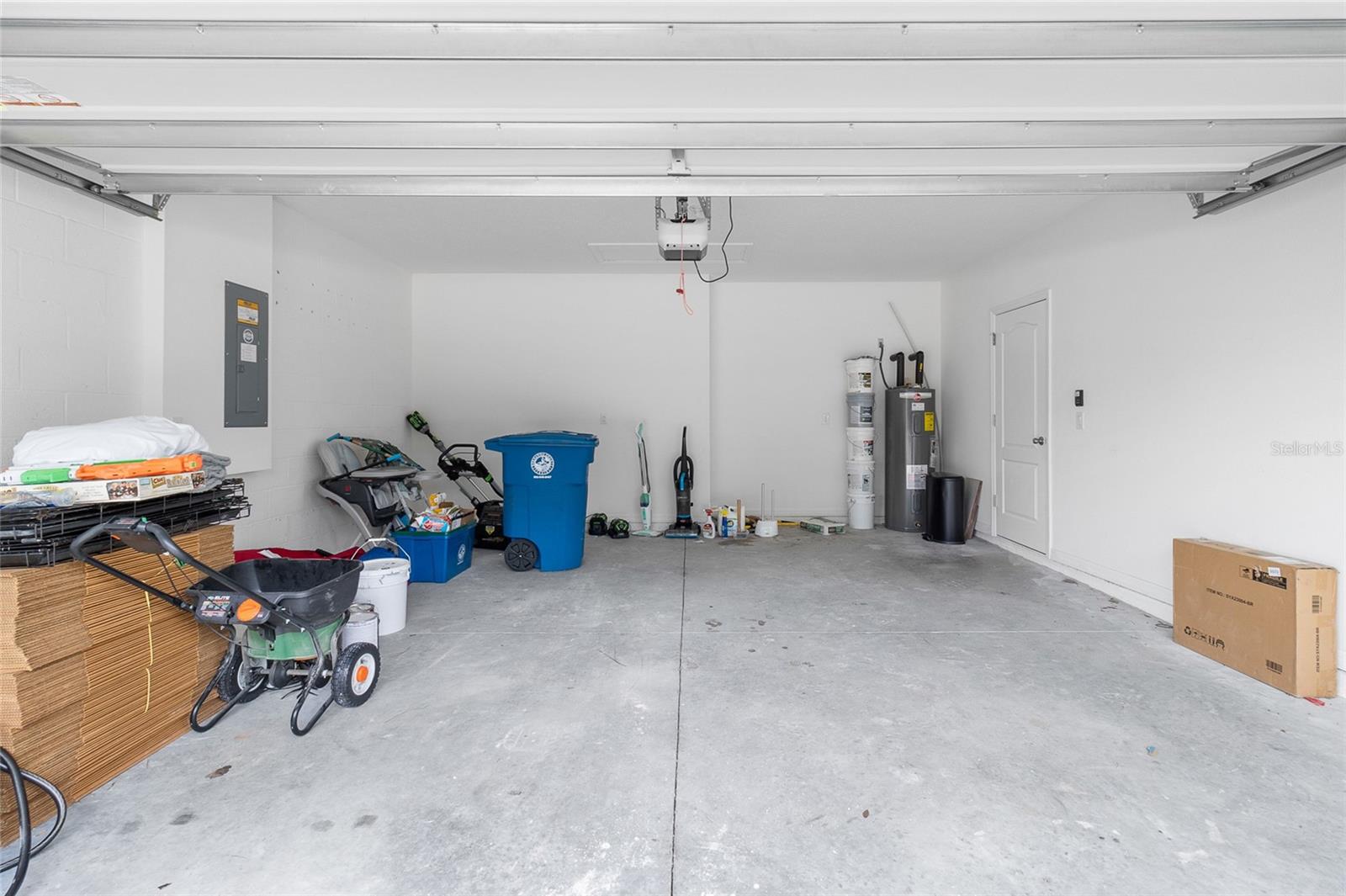 16125 MAGPIE RD, WEEKI WACHEE, FL, 34614