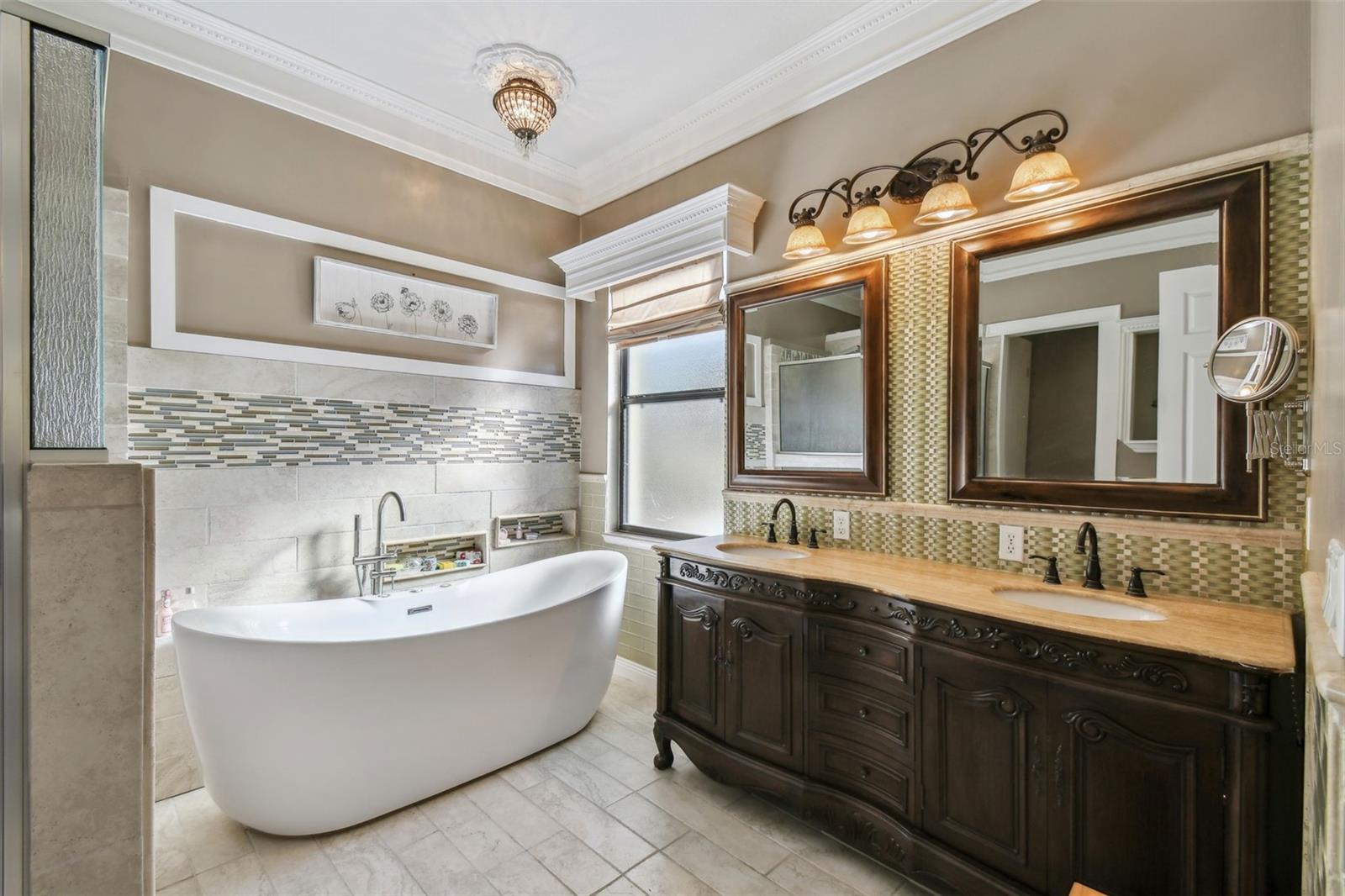 135 LEMON GROVE DR, POINCIANA, FL, 34759