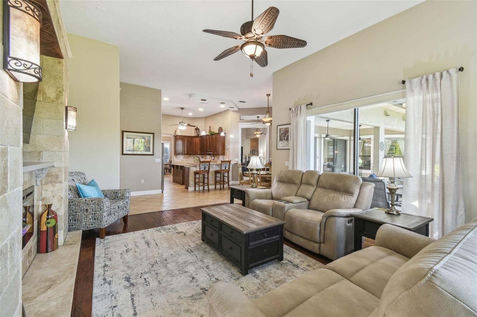 135 LEMON GROVE DR, POINCIANA, FL, 34759
