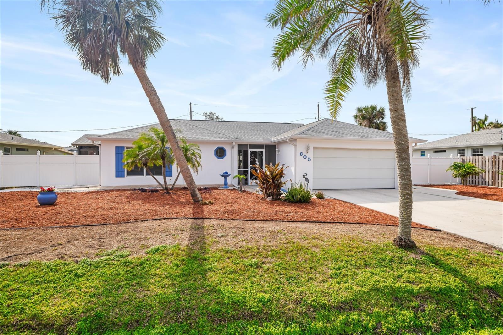 605 COCONUT CRESCENT, NOKOMIS, FL, 34275