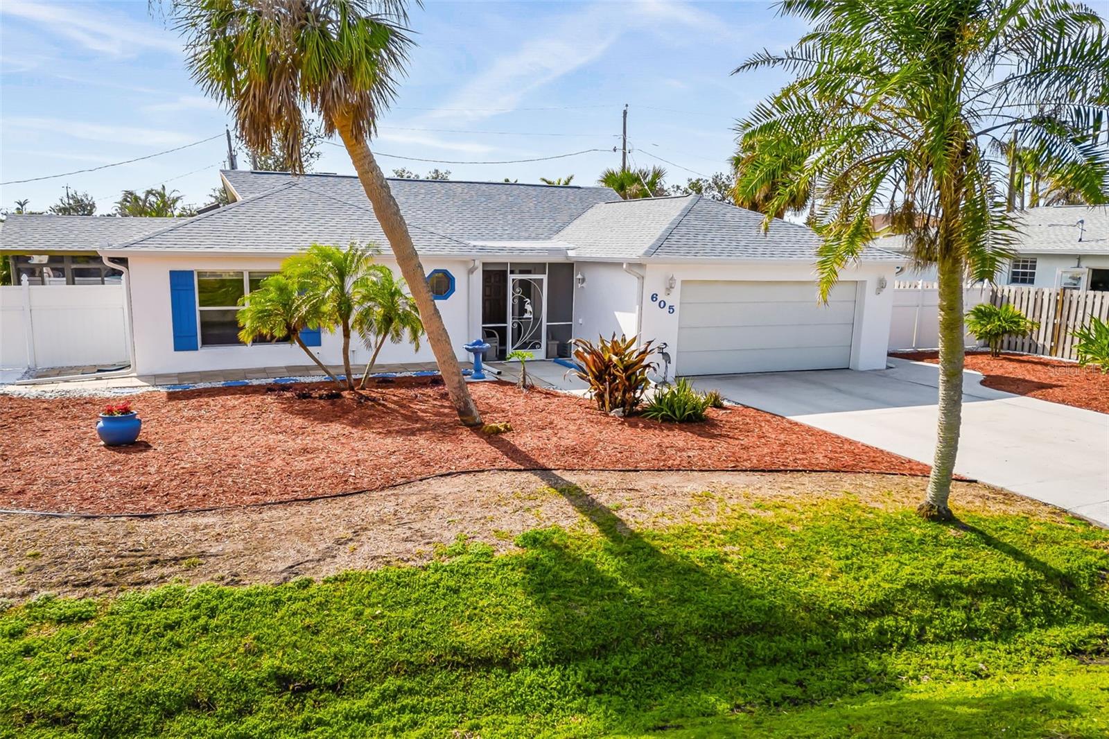 605 COCONUT CRESCENT, NOKOMIS, FL, 34275