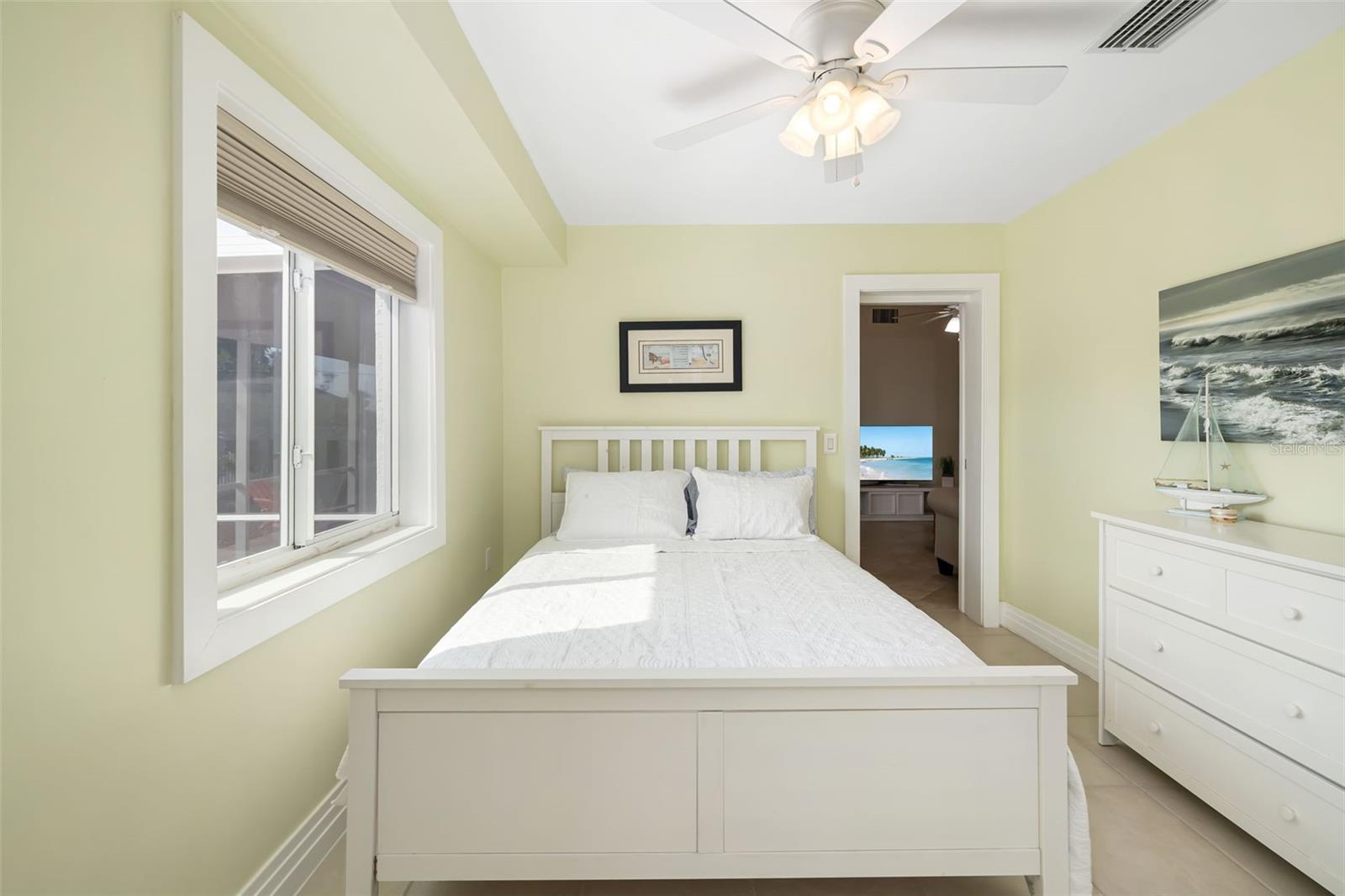 605 COCONUT CRESCENT, NOKOMIS, FL, 34275