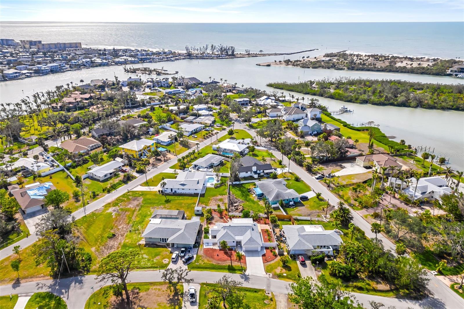 605 COCONUT CRESCENT, NOKOMIS, FL, 34275
