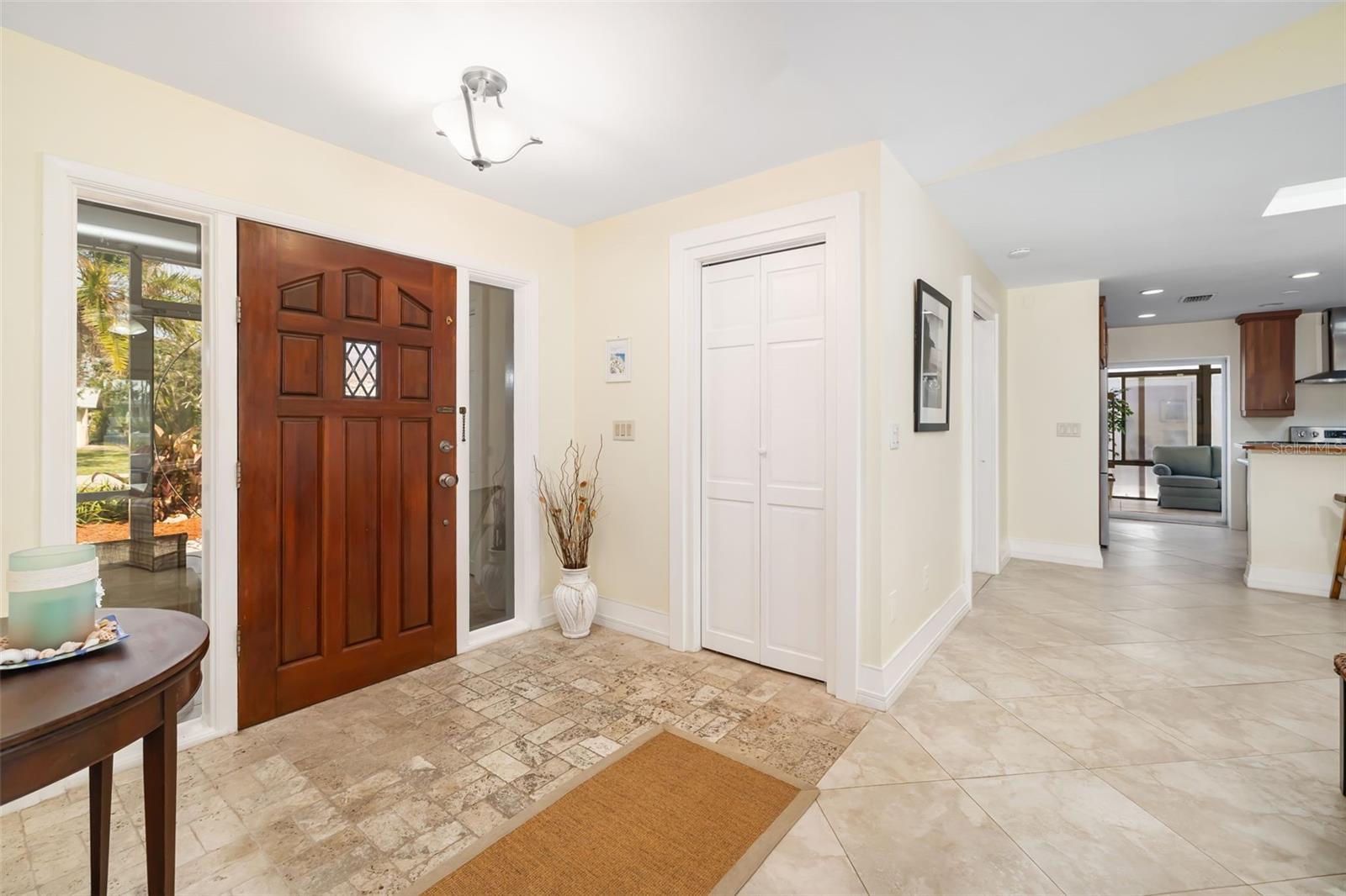 605 COCONUT CRESCENT, NOKOMIS, FL, 34275