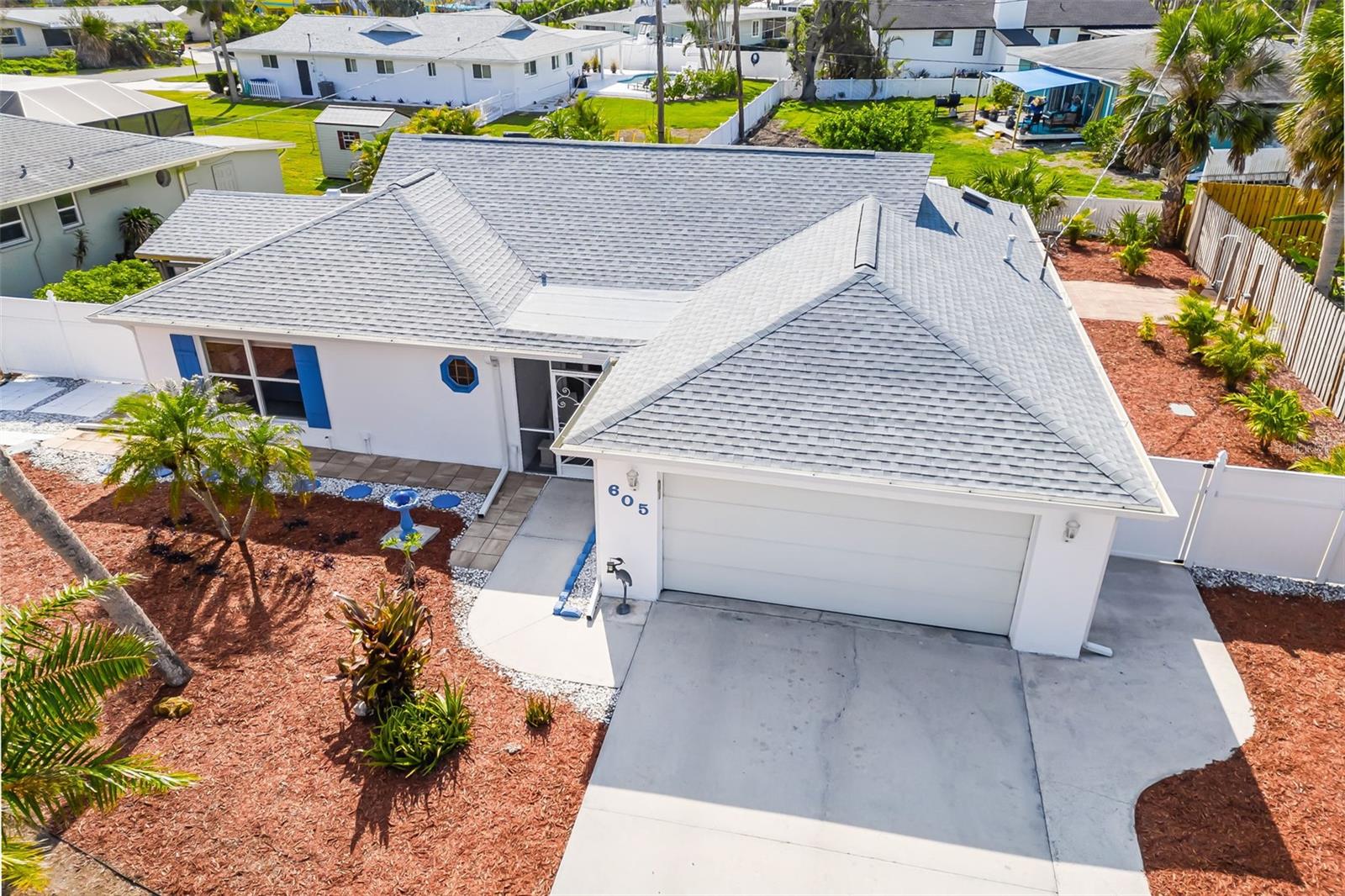 605 COCONUT CRESCENT, NOKOMIS, FL, 34275