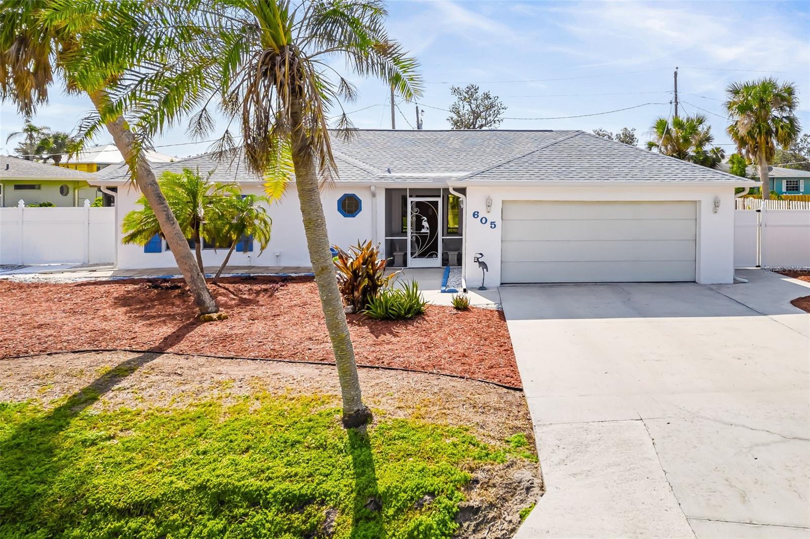 605 COCONUT CRESCENT, NOKOMIS, FL, 34275