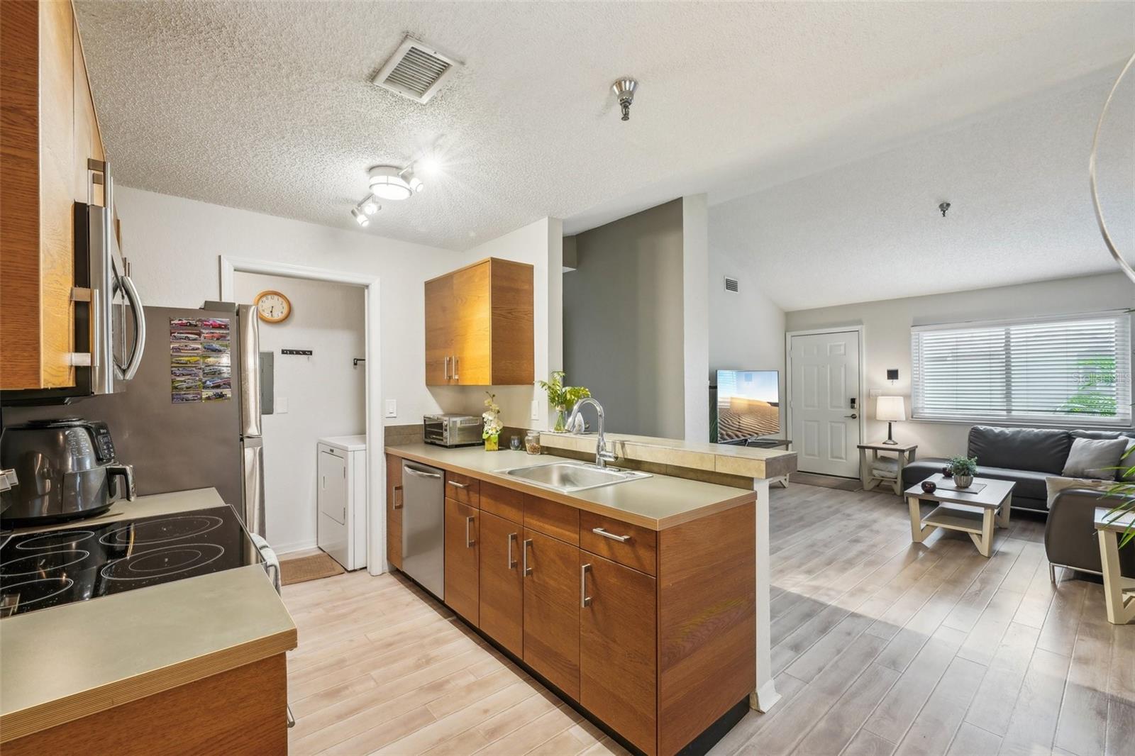 10263 GANDY BLVD N #2206, ST PETERSBURG, FL, 33702
