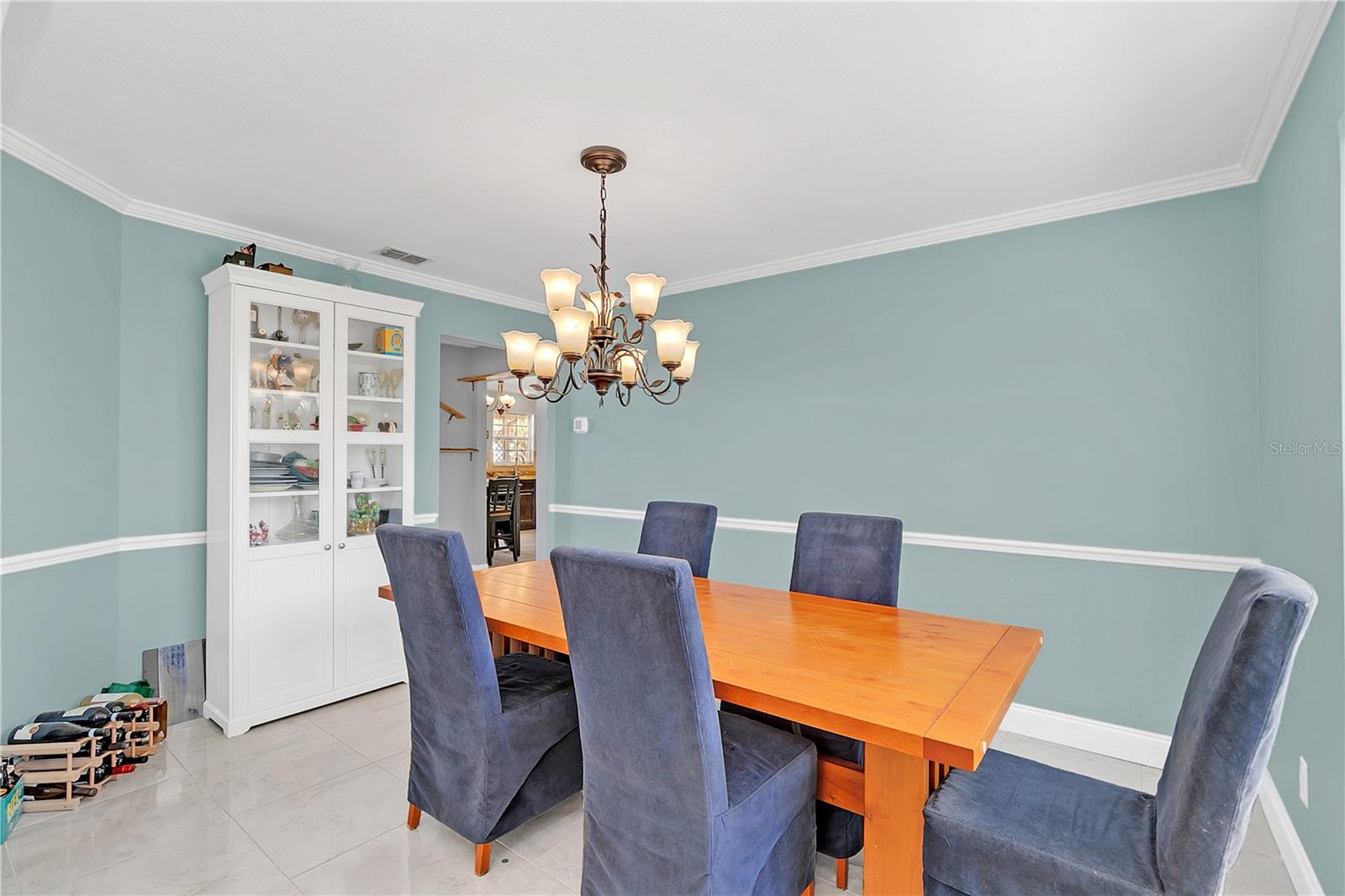 2102 COUNTRY SIDE DR, APOPKA, FL, 32712