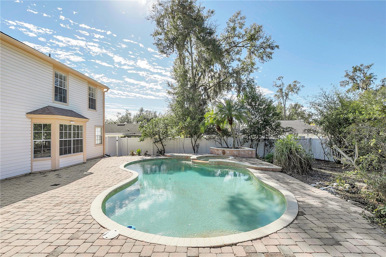 2102 COUNTRY SIDE DR, APOPKA, FL, 32712